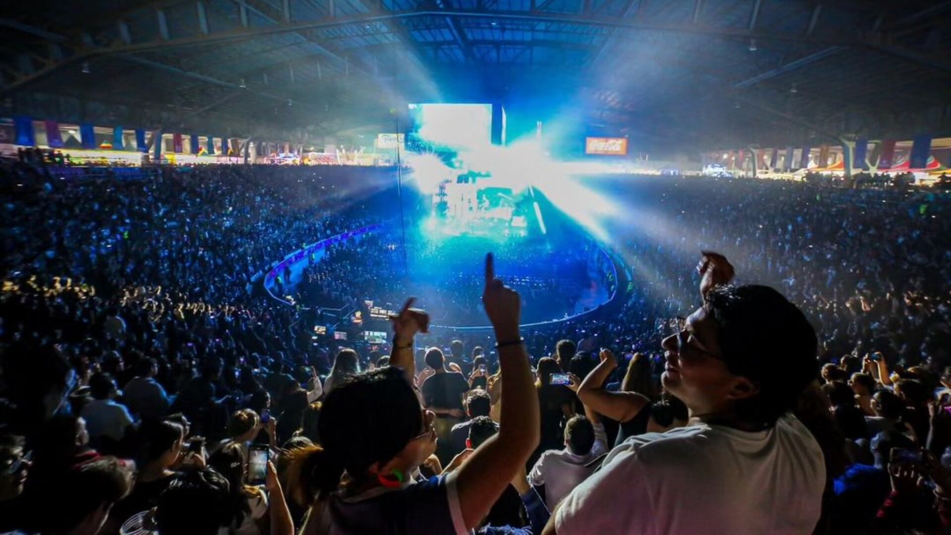 Fiestas de Octubre 2024 filtra su cartel por error: Steve Aoki, Belanova, Calibre 50, los Cadetes de Linares y más