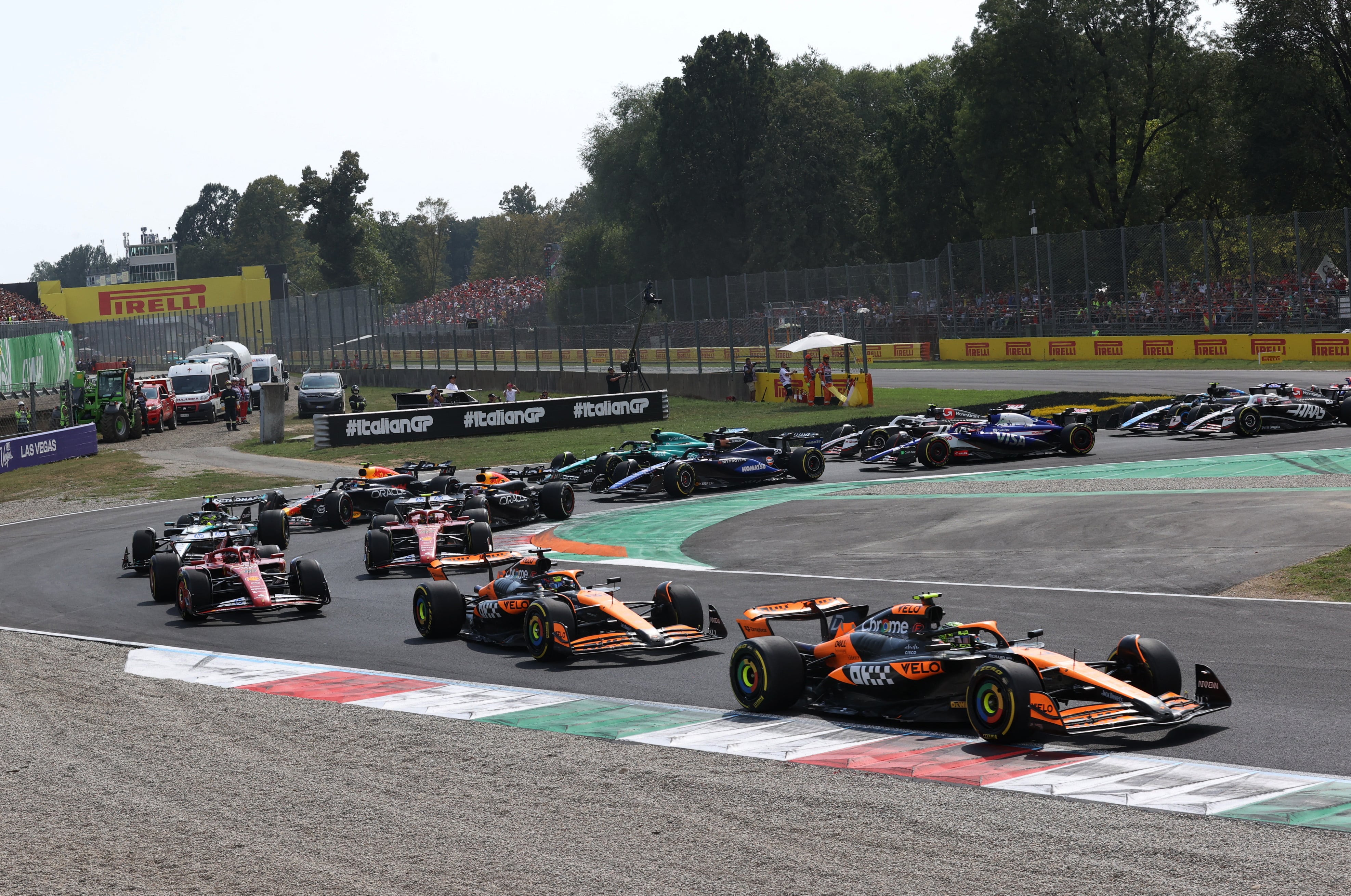 Pisatri está al frente en Monza (REUTERS/Bernadett Szabo)