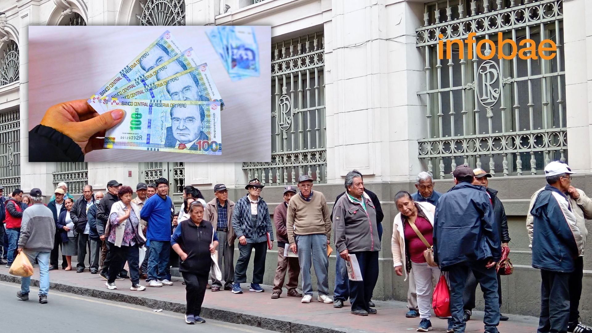 cola de adultos mayores esperando pago del Fonavi y imagen de mano con billetes de 100 soles