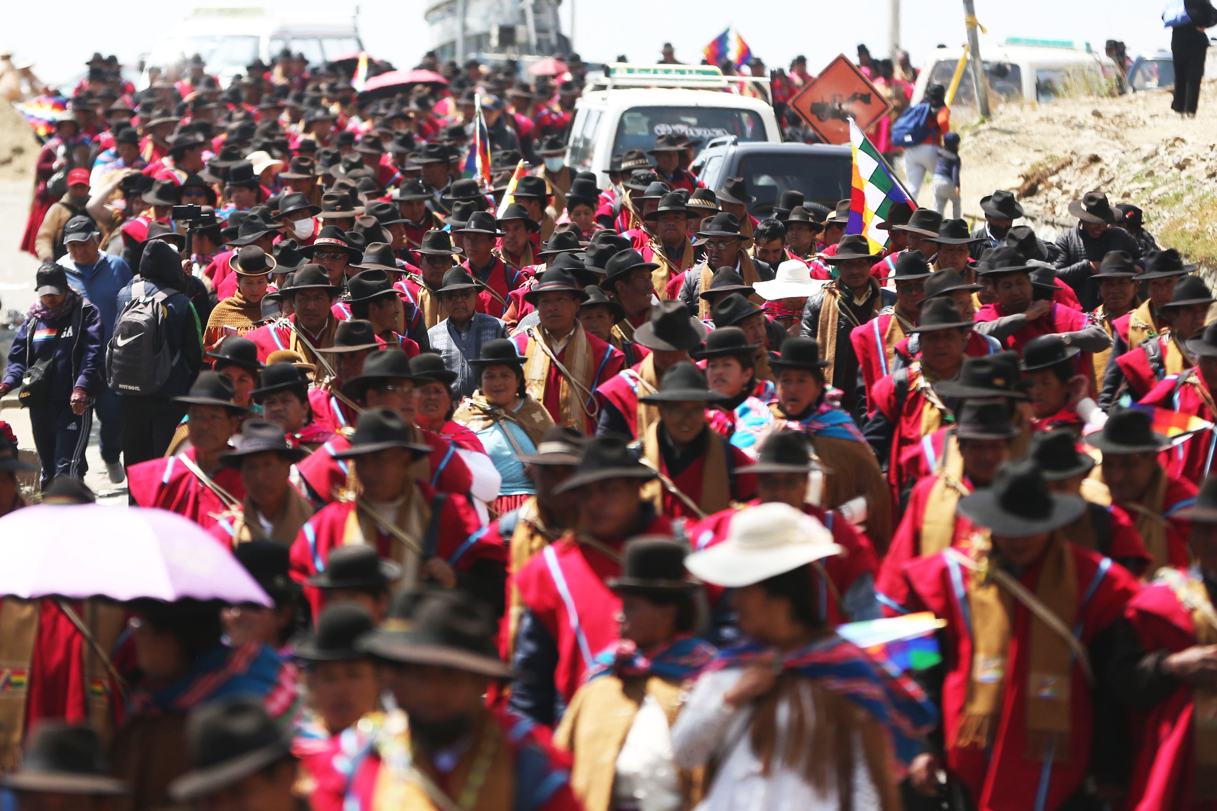 Seguidores de Evo Morales levantaron el bloqueo tras nueve días y el Gobierno de Bolivia reportó “grandes pérdidas”