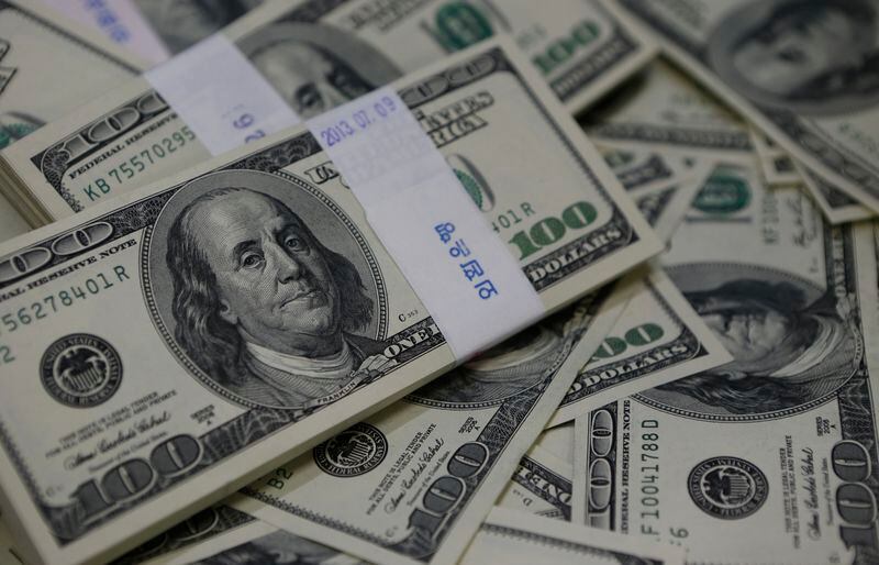 El dólar y la deuda volvieron a ser centro de atención y preocupaciones REUTERS//Kim Hong-Ji