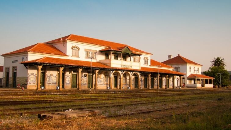 Estación portuguesa transformada en hotel (Train Spot)