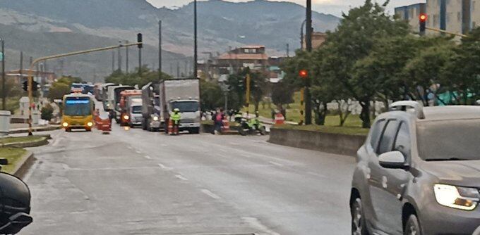 Se habilitó el paso en la Vía al Llano, en el sector de El Uval - crédito @TransMilenio/X