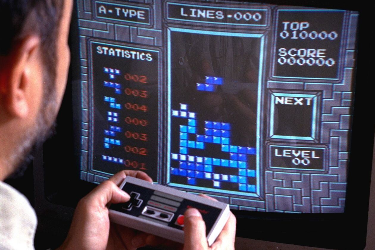 Tetris es un juego exigente que pide a buscar soluciones rápidas a los jugadores y eso ayudaría a aliviar los síntomas de este transtorno. (AP)