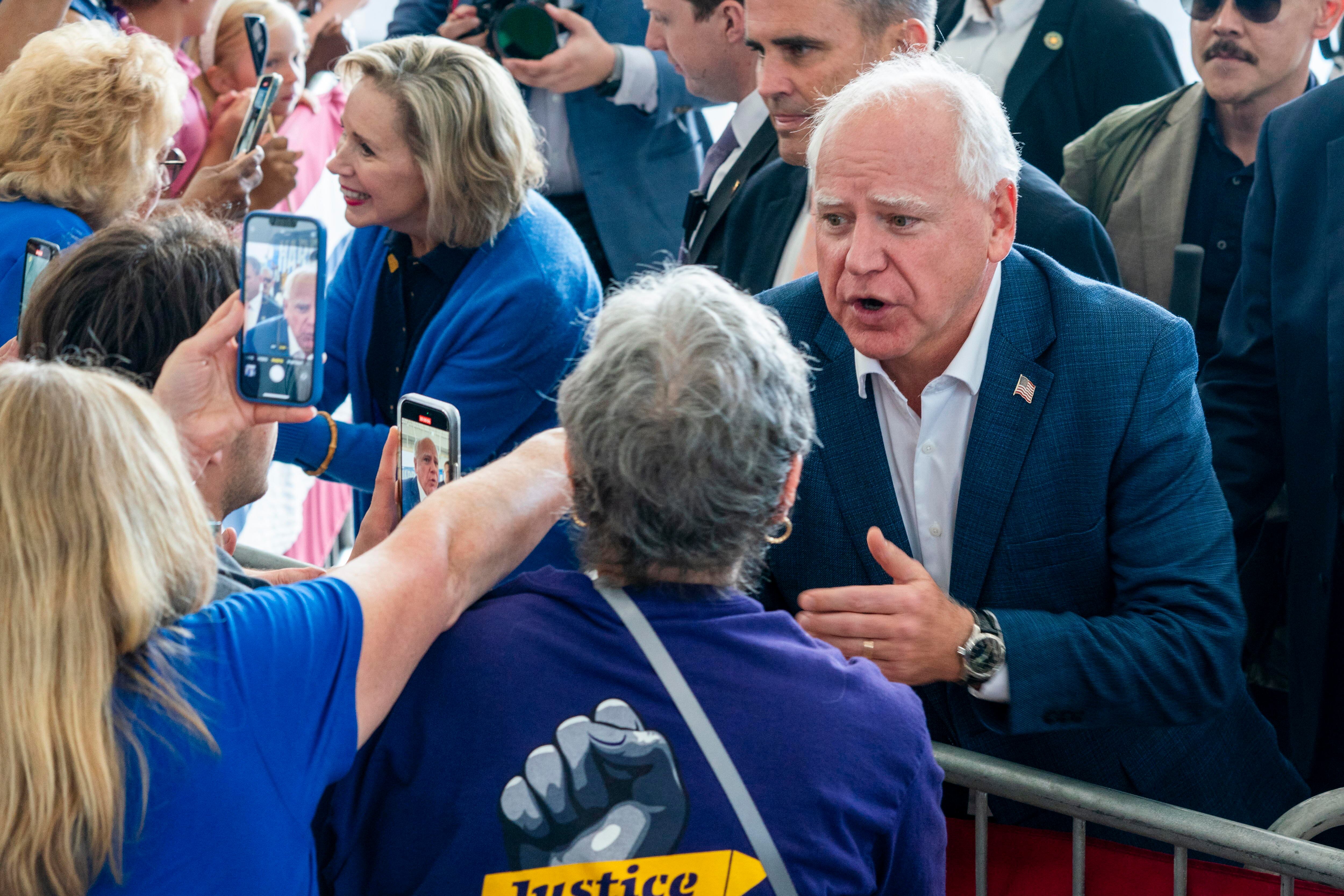 Tim Walz (EFE/EPA/Shawn Thew)