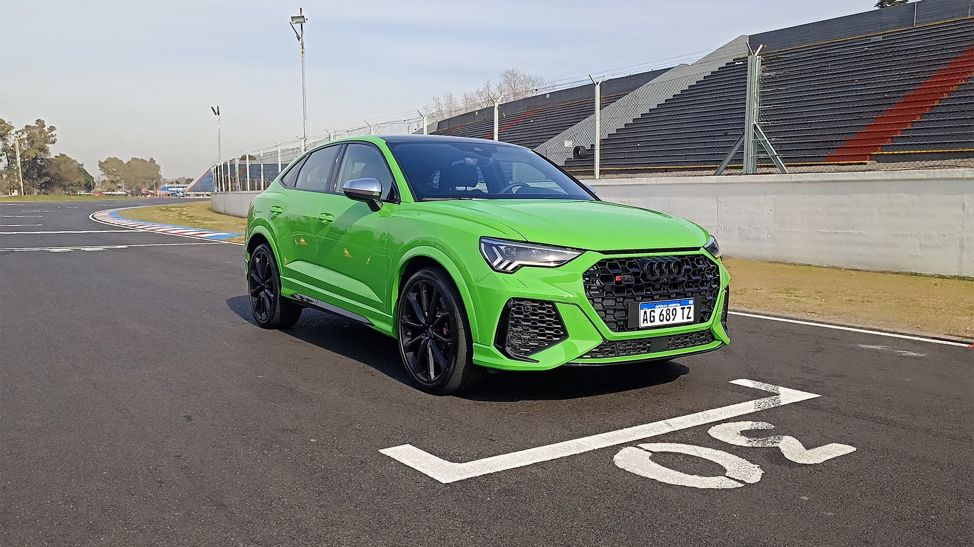 Audi RSQ3