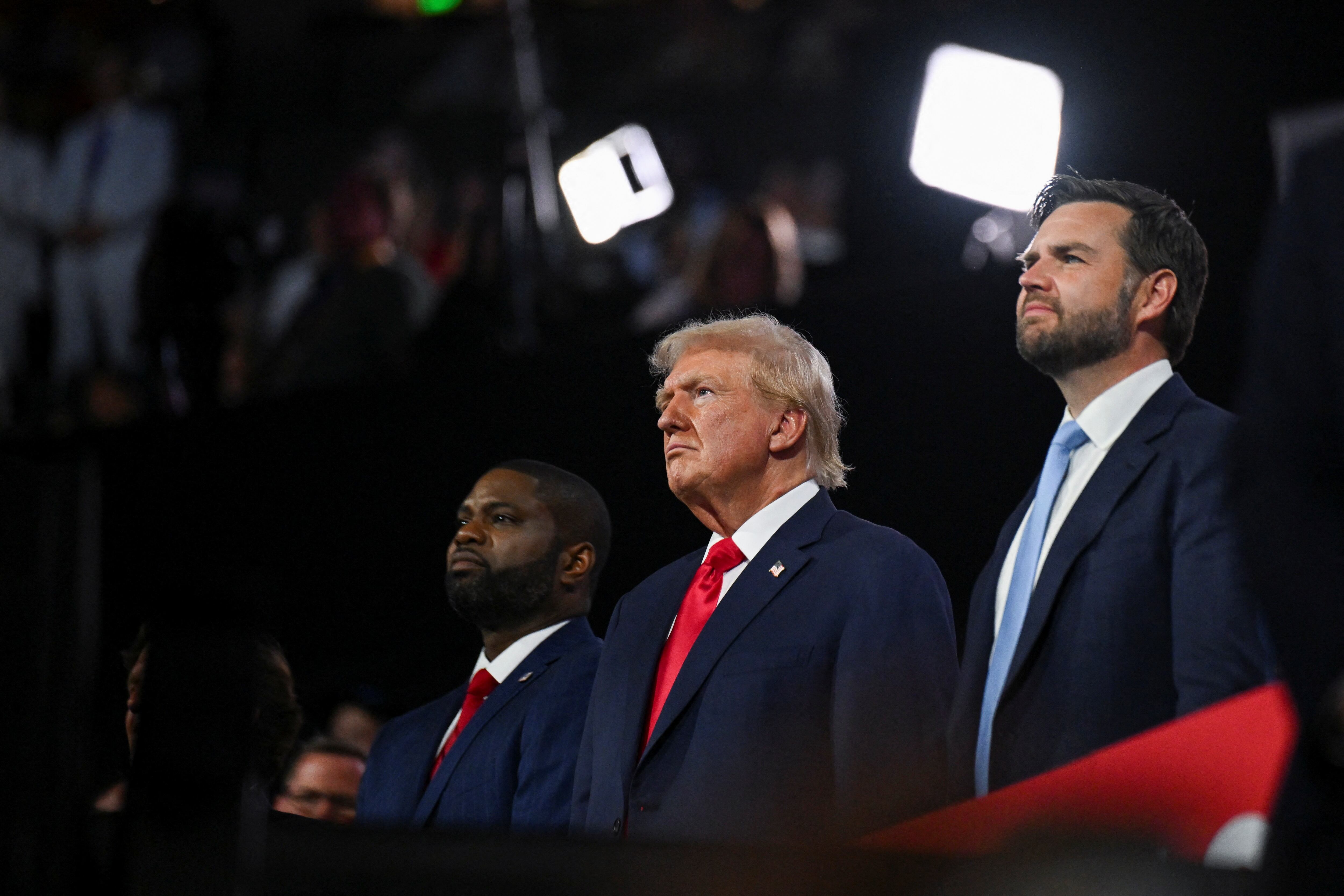 El auditorio se llenó tras la llegada de Trump a la convención republicana (REUTERS/Callaghan O'hare)