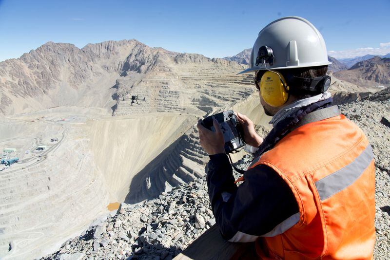 El cobre es una de las grandes promesas de la minería local (Reuters)