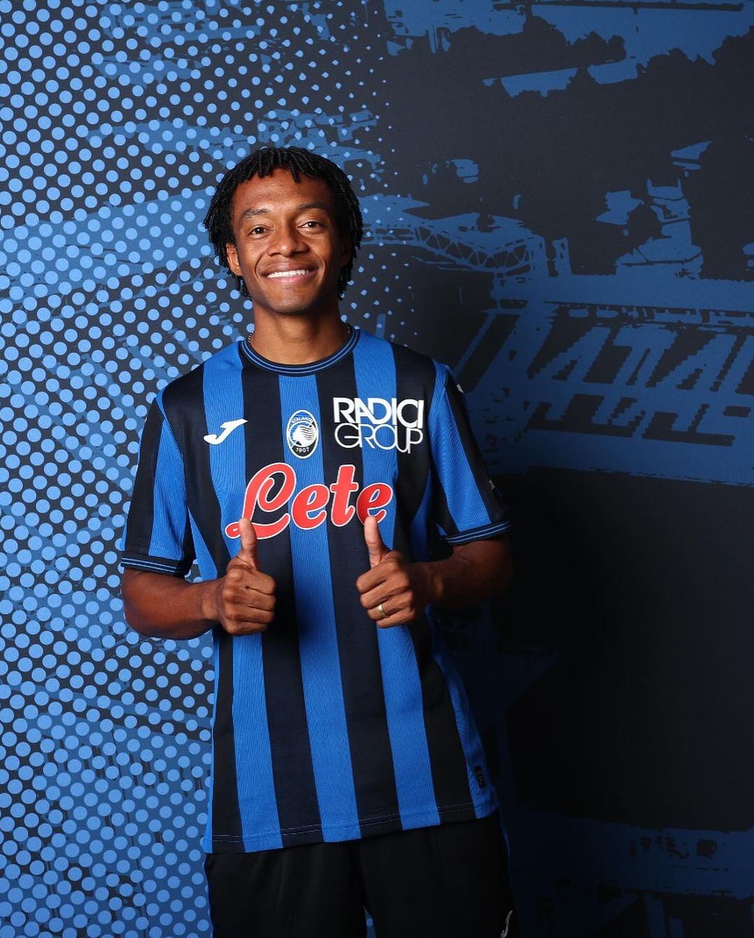 Juan Guillermo Cuadrado ha ganado 13 títulos en el fútbol de Italia con la Juventus y el Inter de Milán - crédito Atalanta