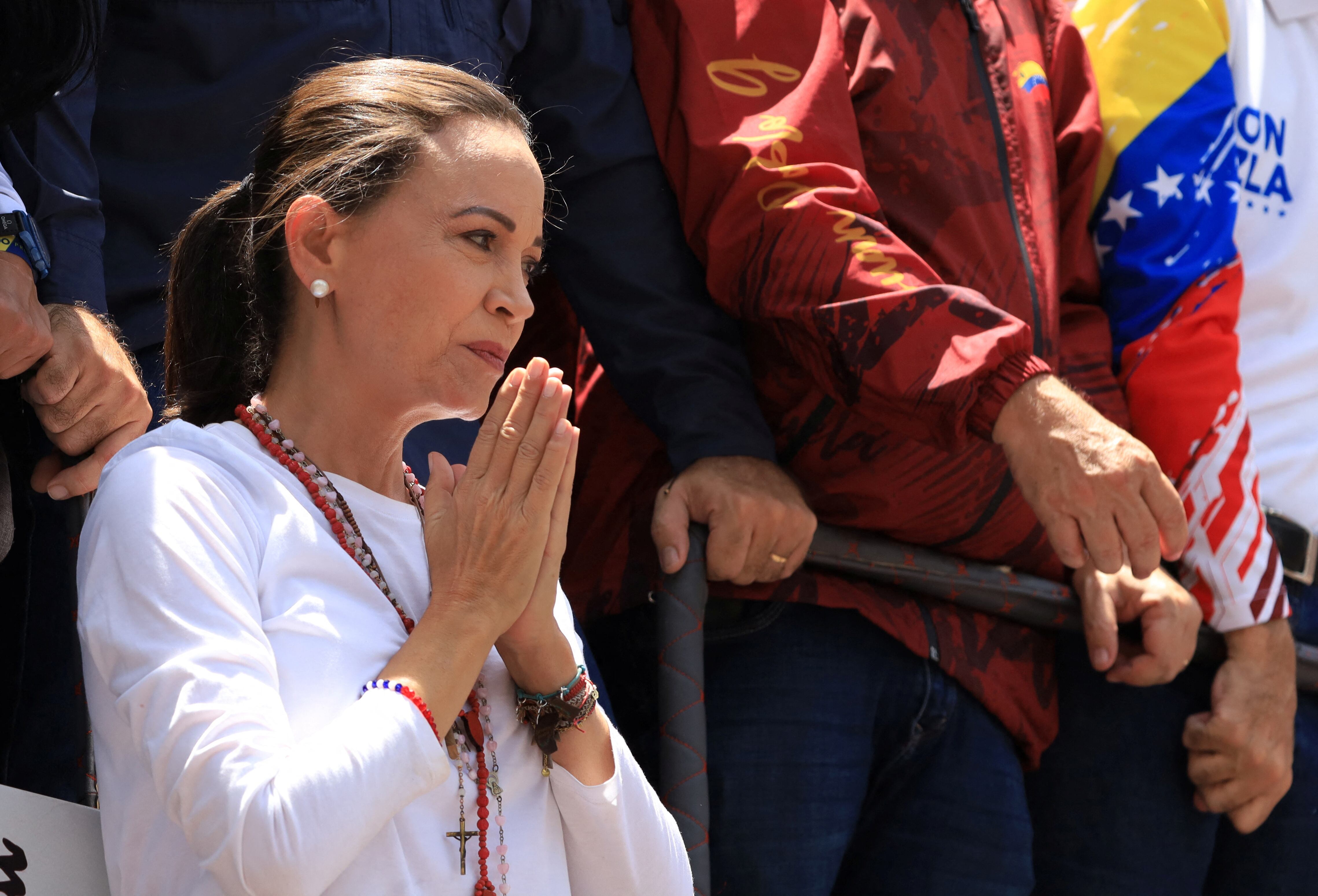 María Corina Machado encabezó un multitudinario acto el sábado en Caracas (REUTERS/Maxwell Briceno)