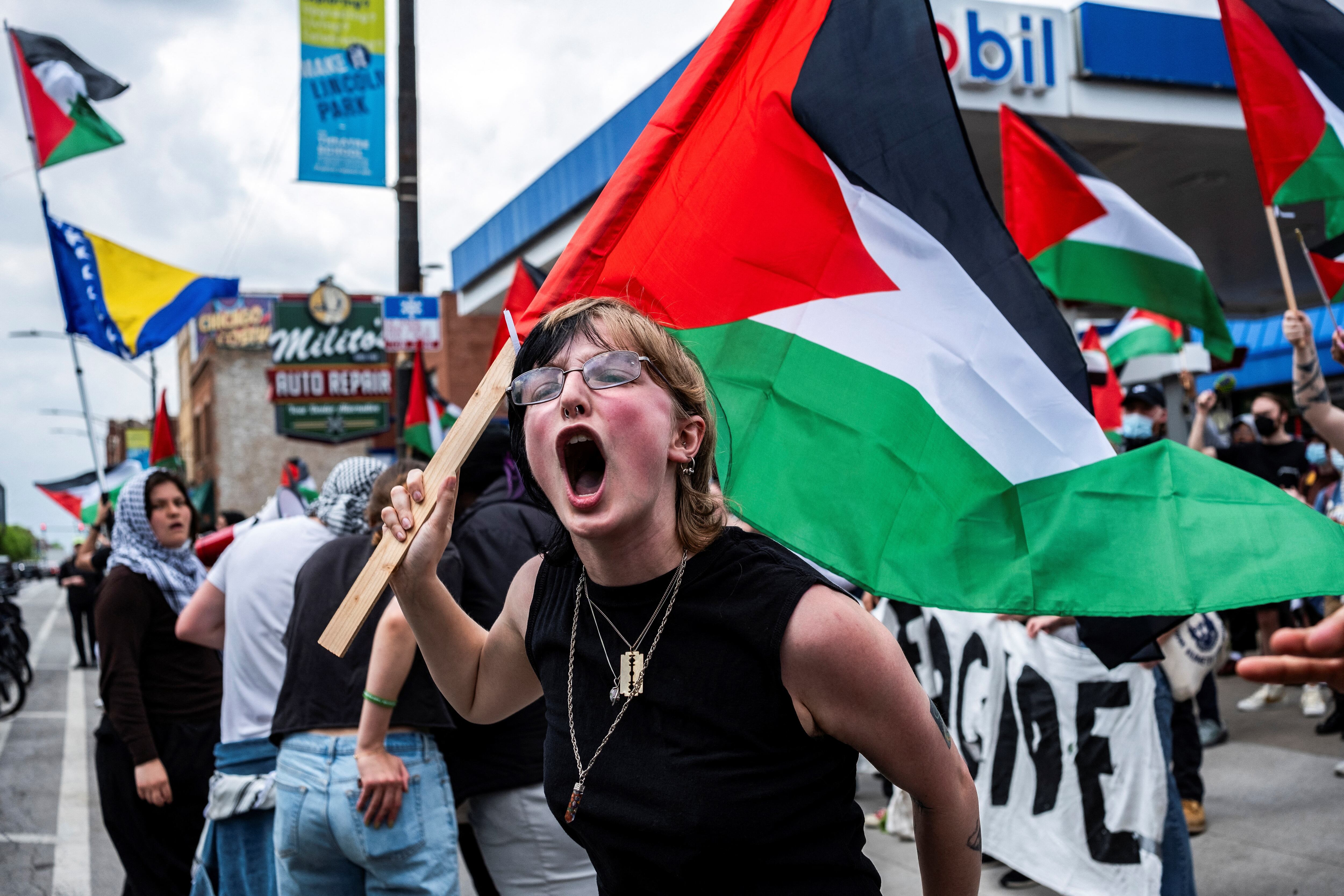 Manifestaciones y protestas pro-palestinas en la Universidad de Chicago. (REUTERS/Jim Vondruska)