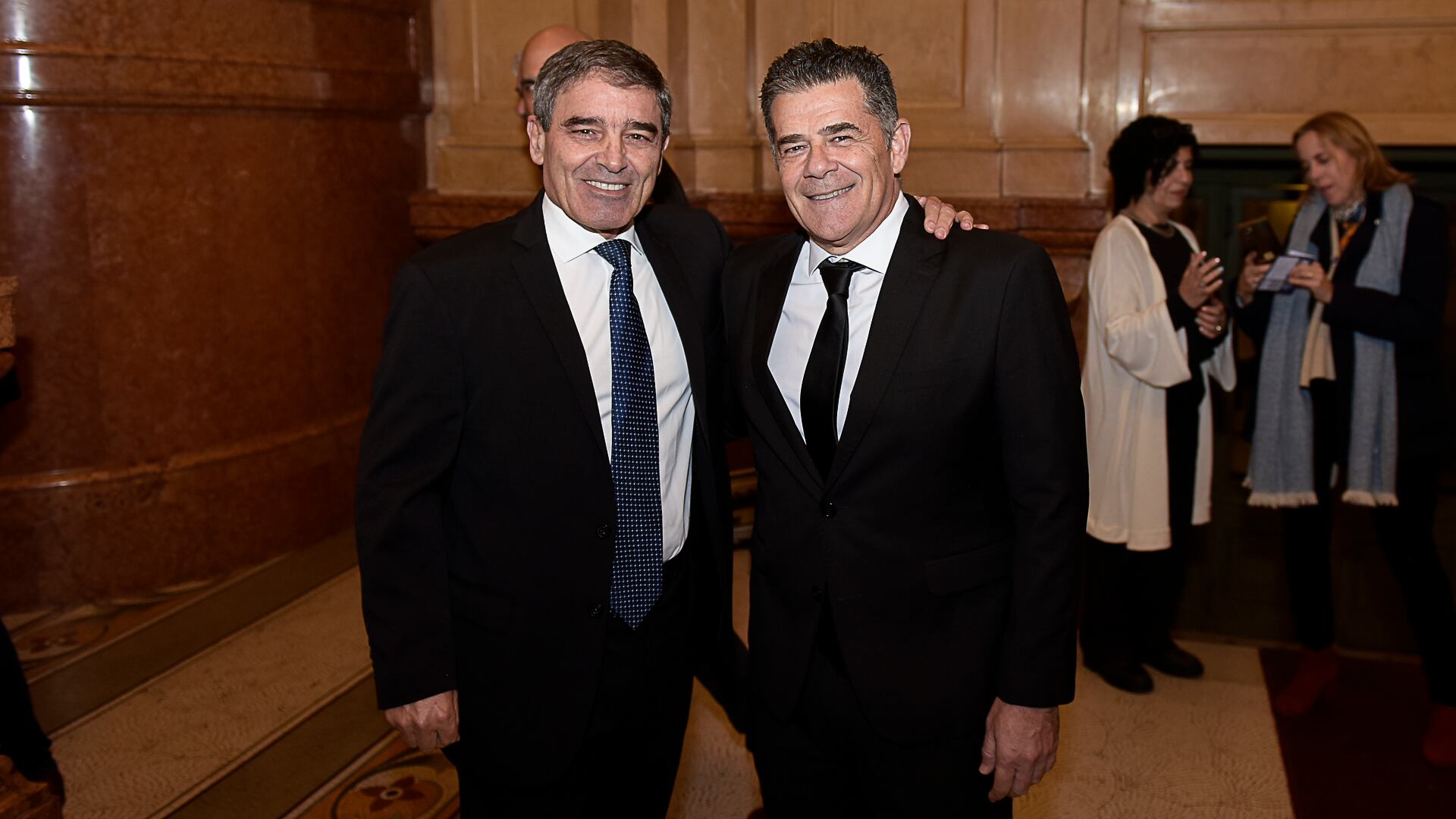 Teatro Colón - Gala de la Cooperadora del Hospital de Niños Dr. Ricardo Gutiérrez celebra su 10º Aniversario