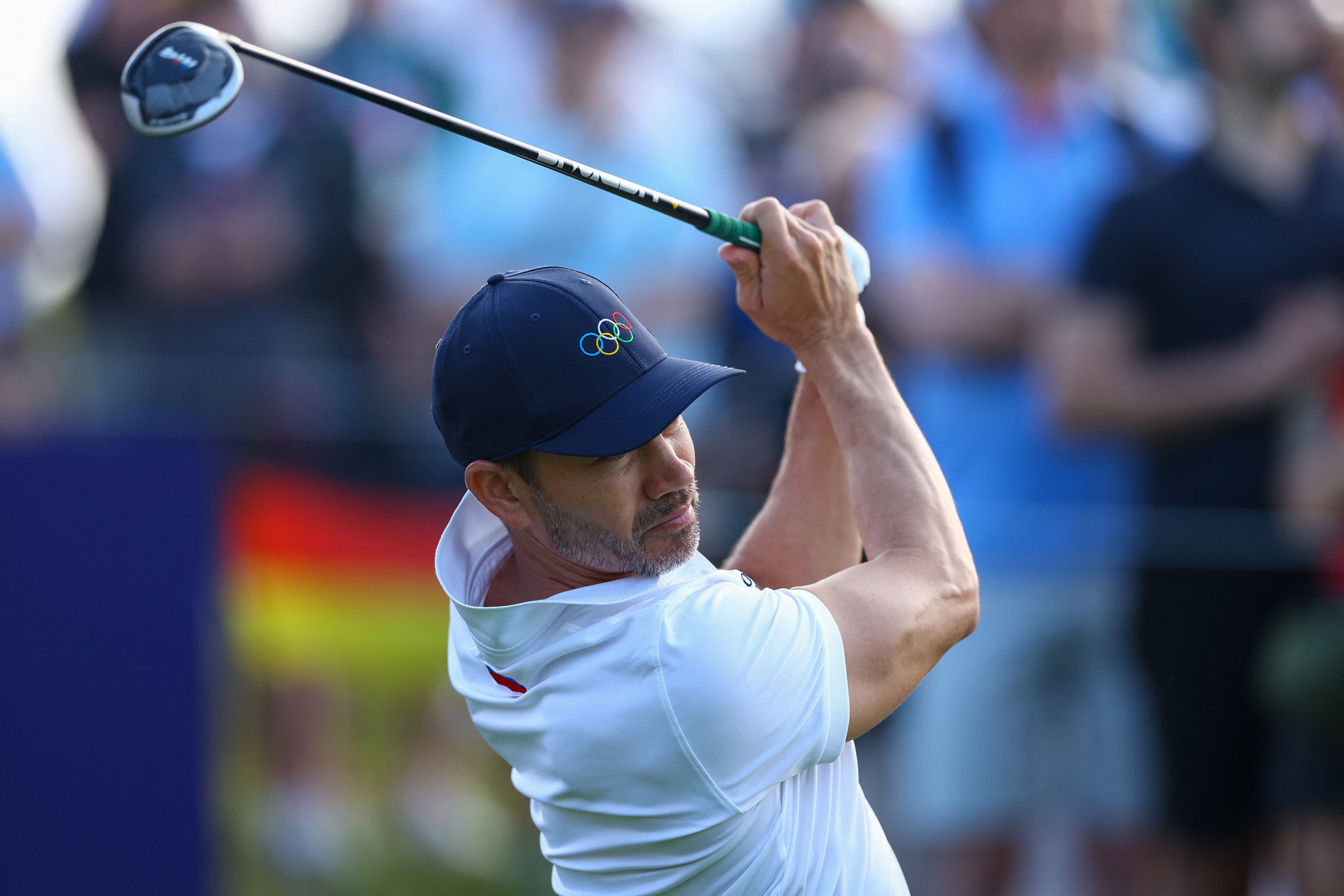 Paris 2024 Olympics - Golf - Men's Round 2 - Le Golf National, Guyancourt, France - August 02, 2024. Camilo Villegas of Colombia in action. REUTERS/Matthew Childs