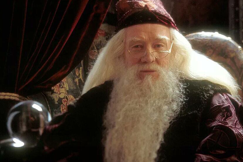 Richard Harris como Dumbledore