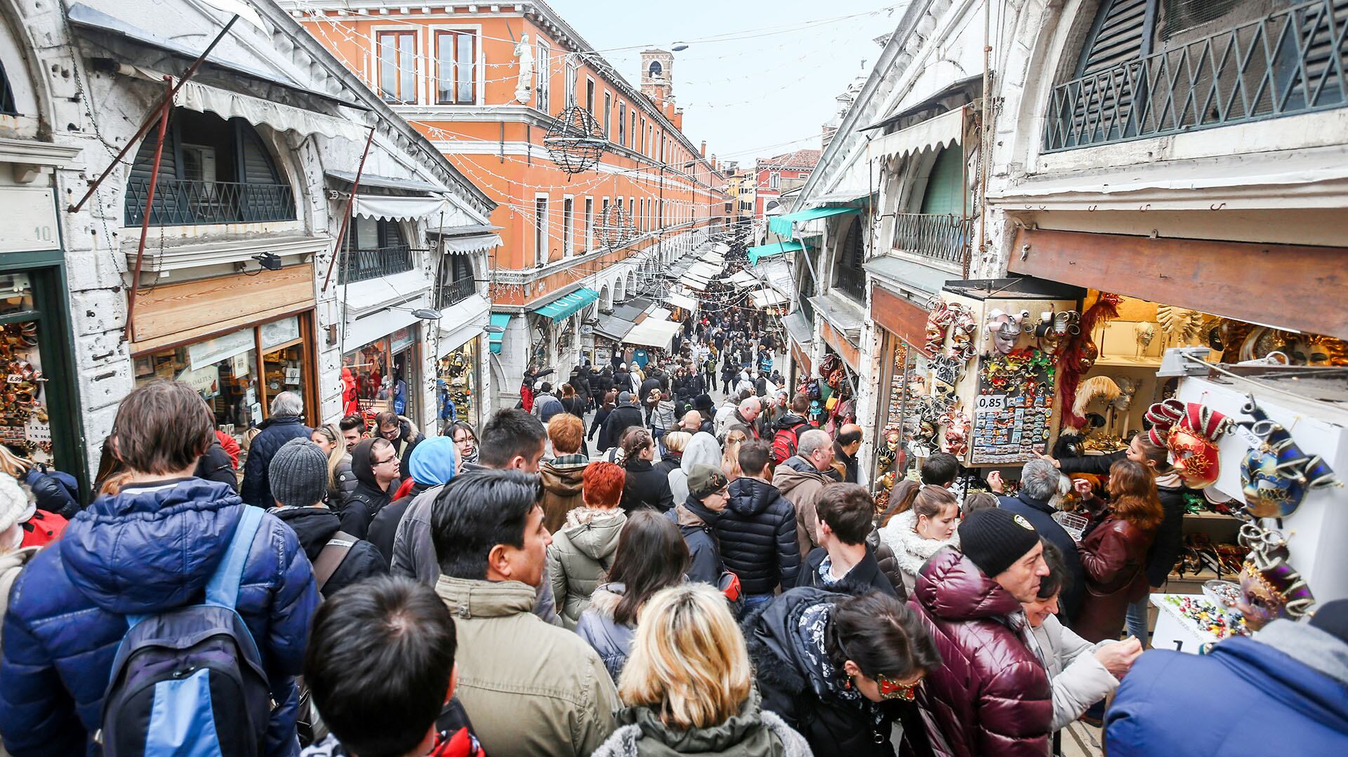 Turismo masivo. (Shutterstock España)