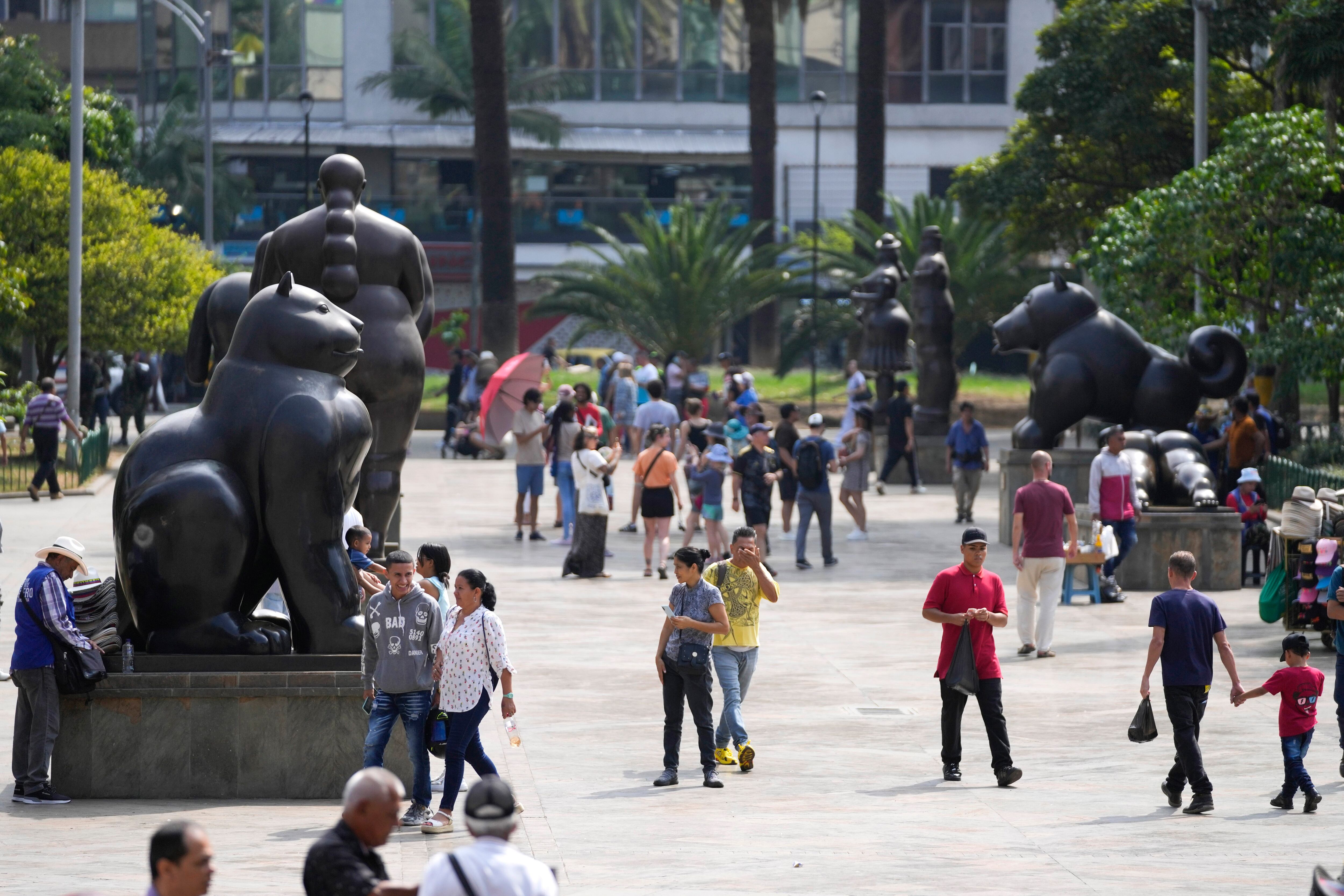 Medellín se encuentra en las tres ciudades más peligrosas para turistas extranjeros - crédito Fernando Vergara/AP
