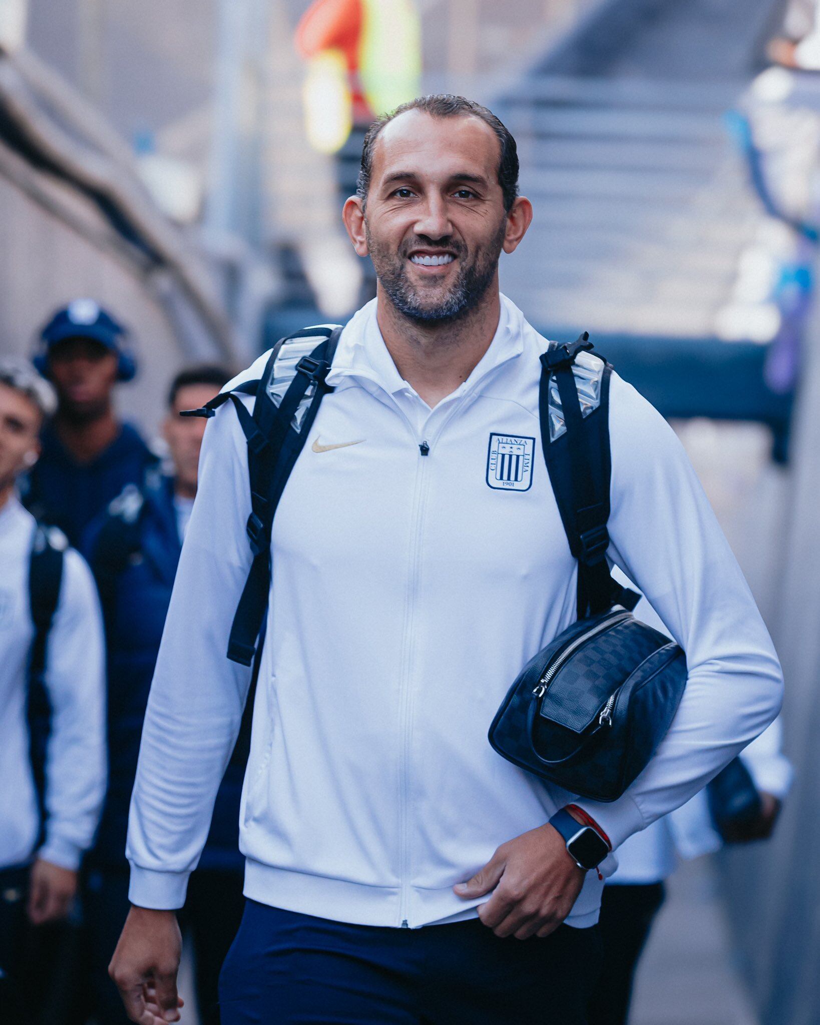 Jugadores de Alianza Lima llegaron al estadio Alejandro Villanueva.