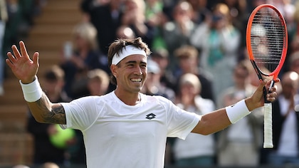 Entrevista a Francisco Comesaña tras su gran actuación en Wimbledon: por qué dejó el fútbol por el tenis y el sponsor “familiar”