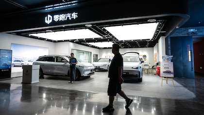 La Unión Europea adoptó aranceles adicionales de hasta 38% a vehículos eléctricos chinos