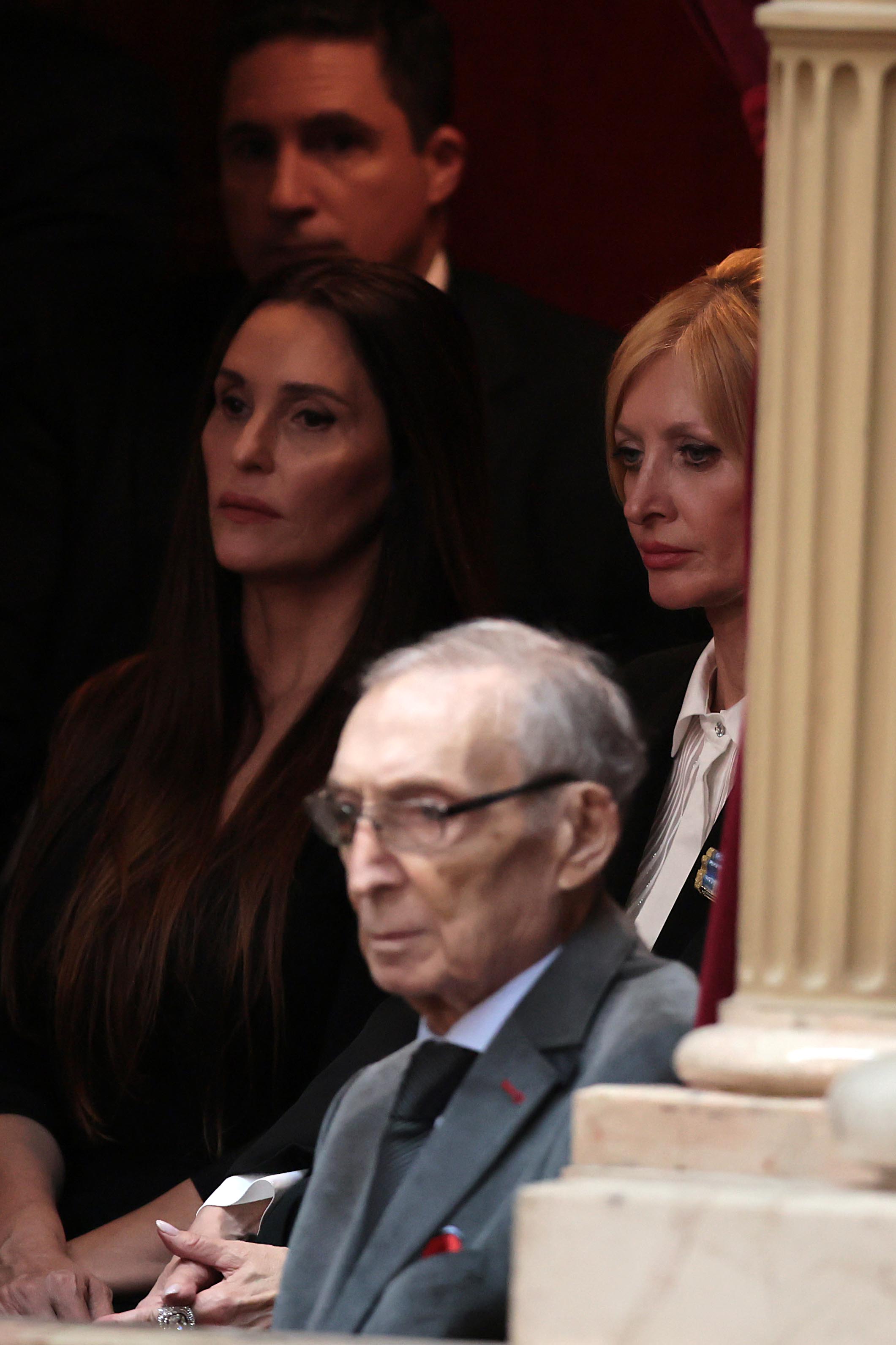 Yuyito González con padres de Milei Congreso