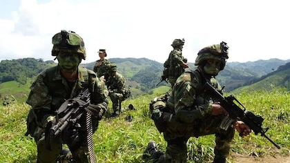 Informe detalló que 27 miembros de las Fuerzas Militares han sido asesinados en combates con guerrillas durante 2024