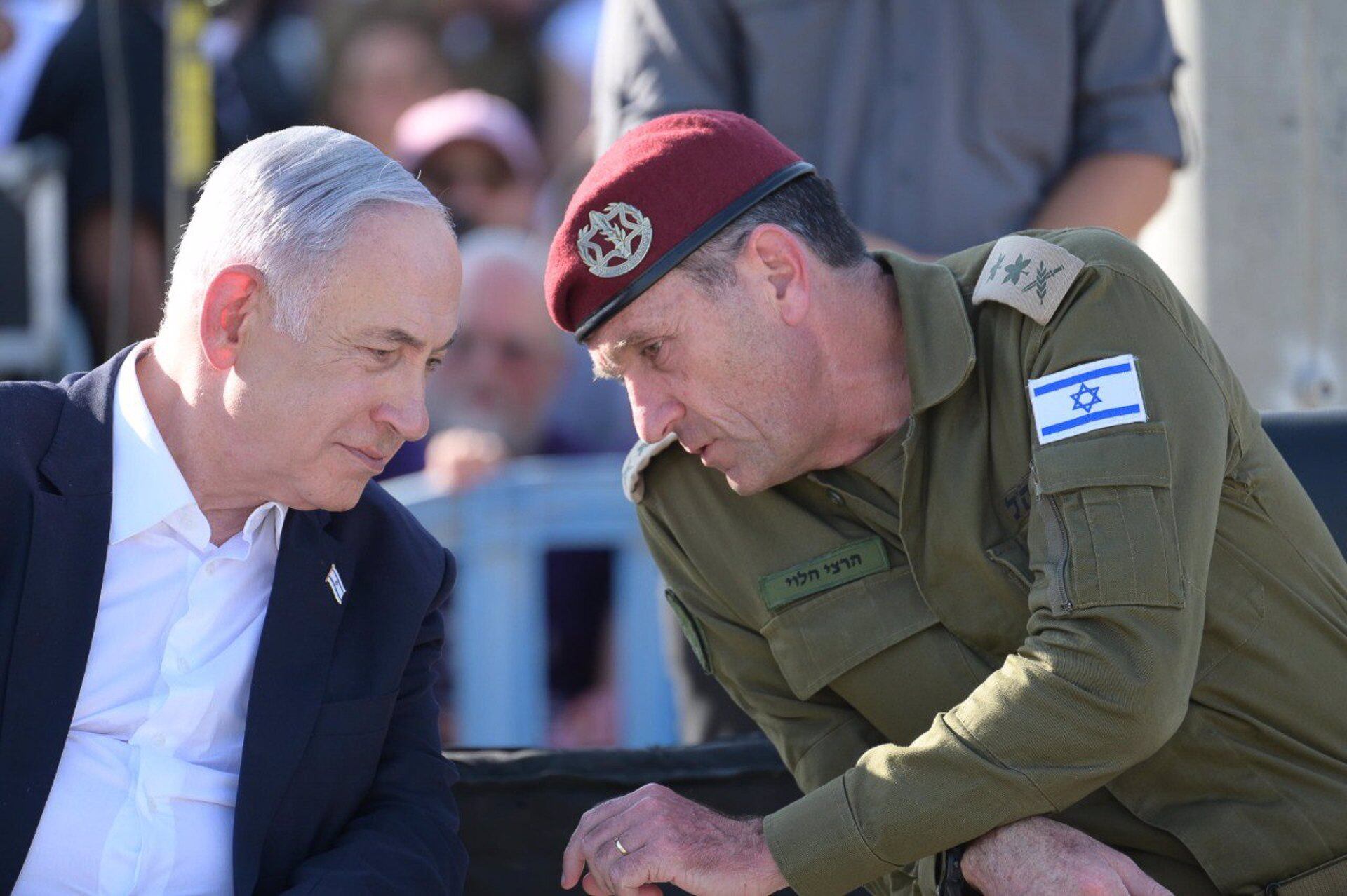 Benjamin Netanyahu y el jefe del ejército israelí Herzi Halevi