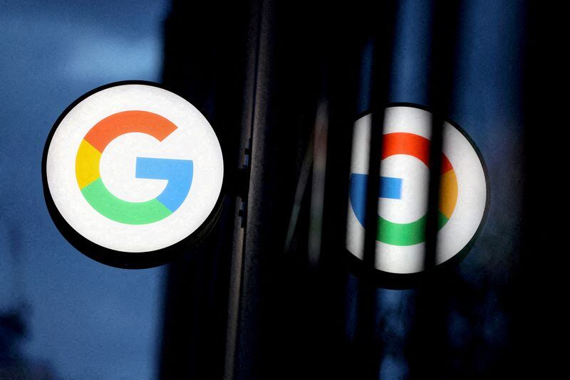 Google quiere evitar que los usuarios se confundan con imágenes falsas o deepfakes. (REUTERS/Andrew Kelly)