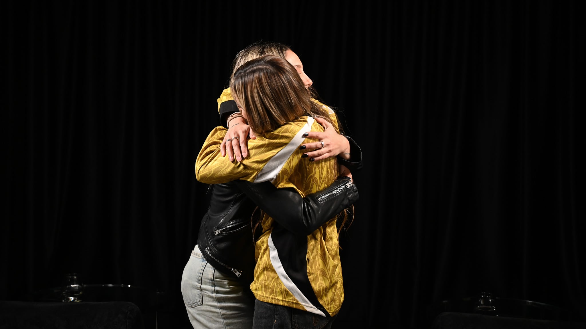 Confesiones con Sofia Martinez y Morena Beltrán