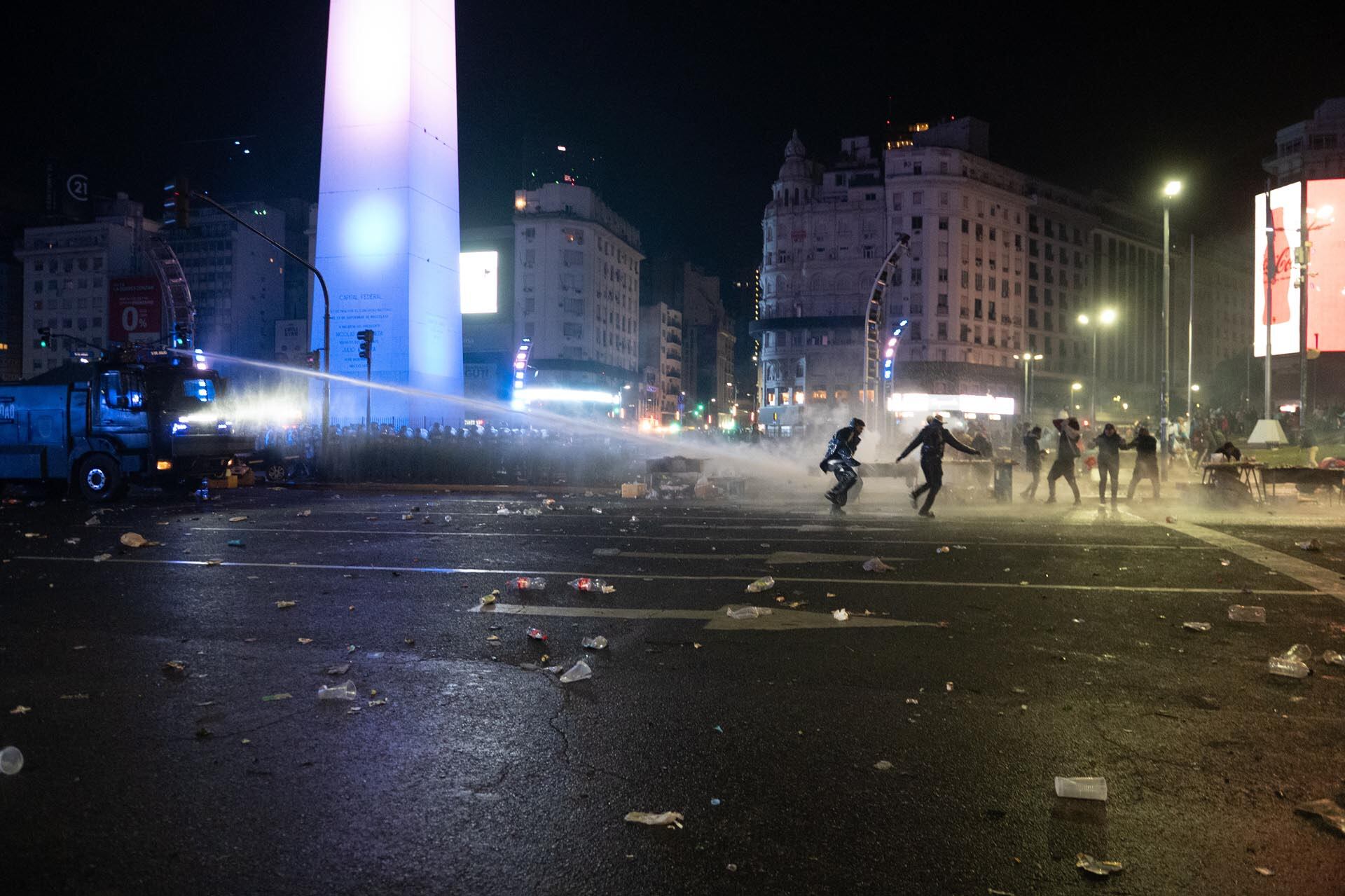 Incidentes en el Obelisco durante los festejos por el bicampeonato de la Copa América