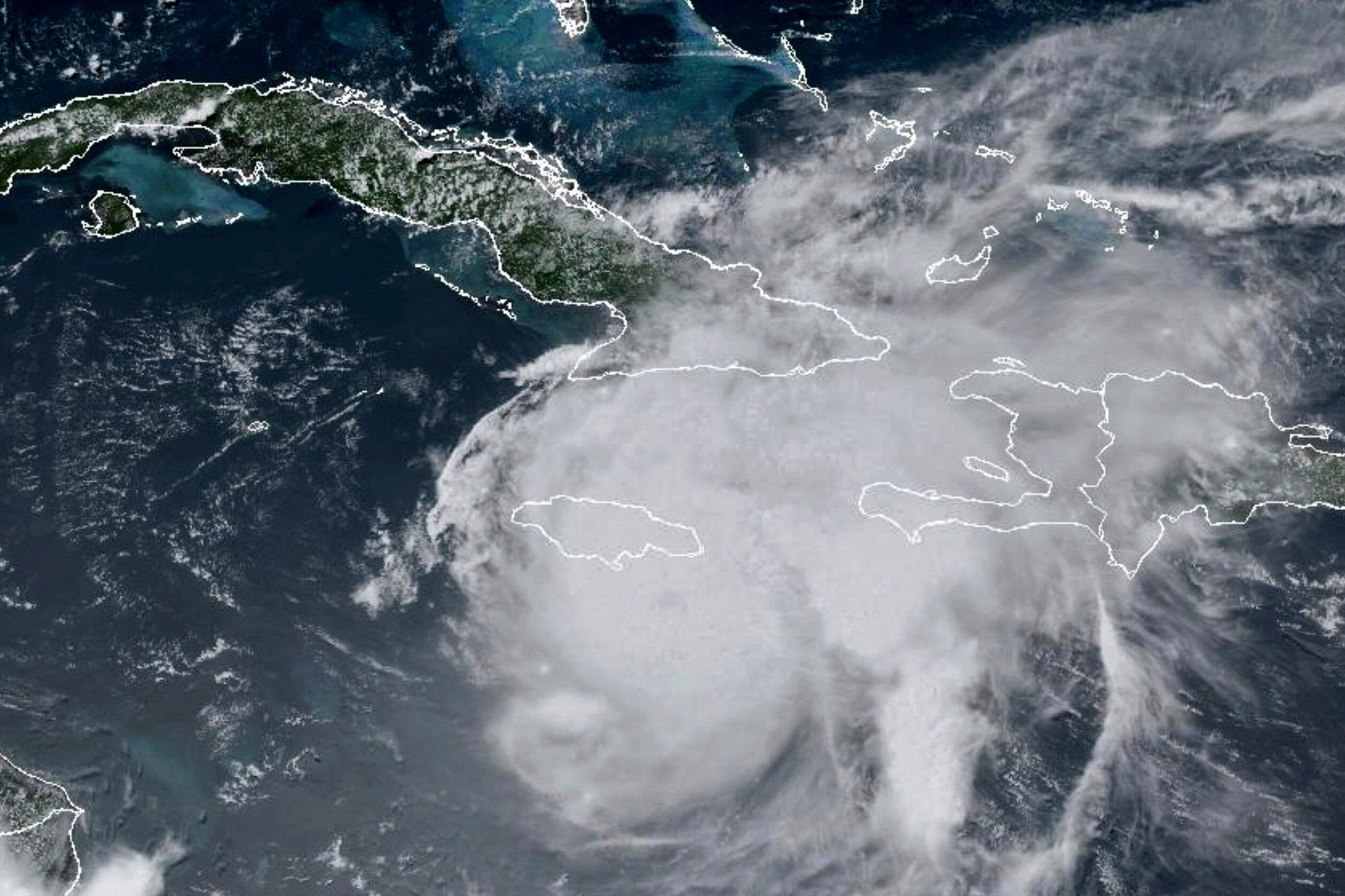 La actividad de una temporada está influenciada por las temperaturas del océano y los fenómenos de El Niño o La Niña. (NOAA/ AP)