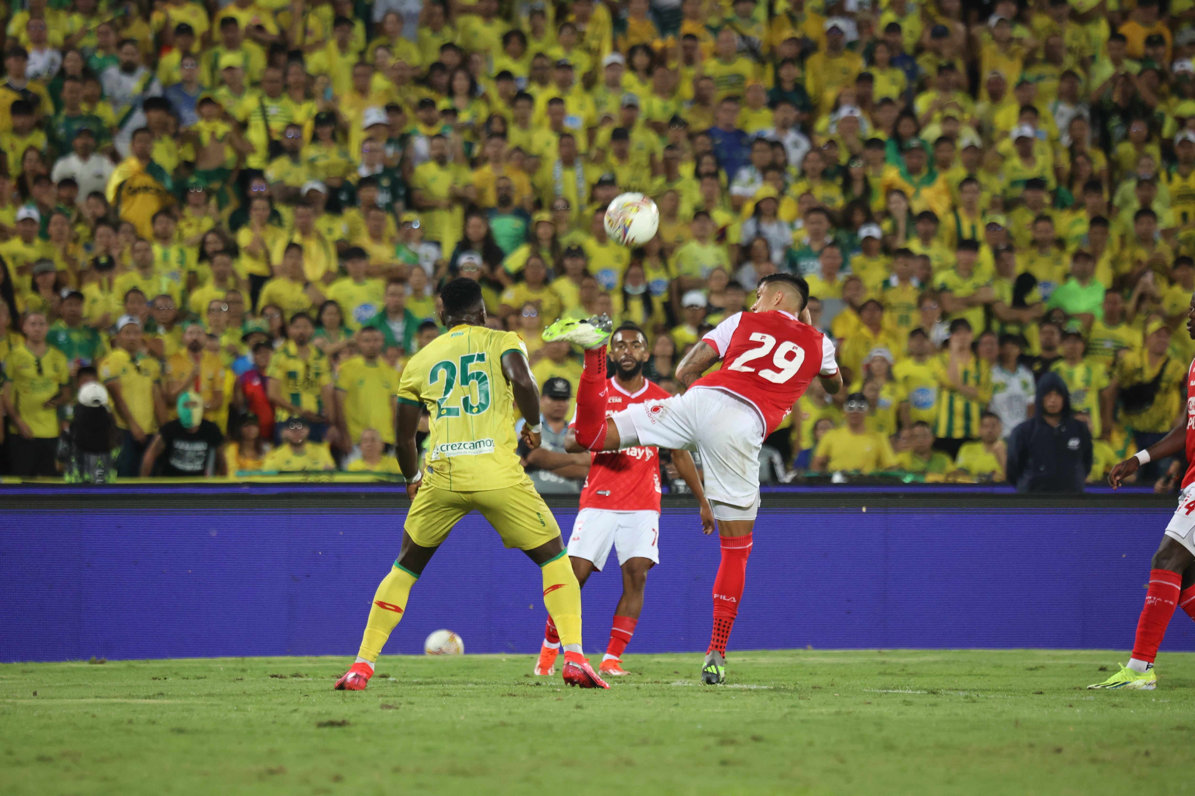 Dónde ver el partido Santa Fe vs. Bucaramanga - crédito Colprensa