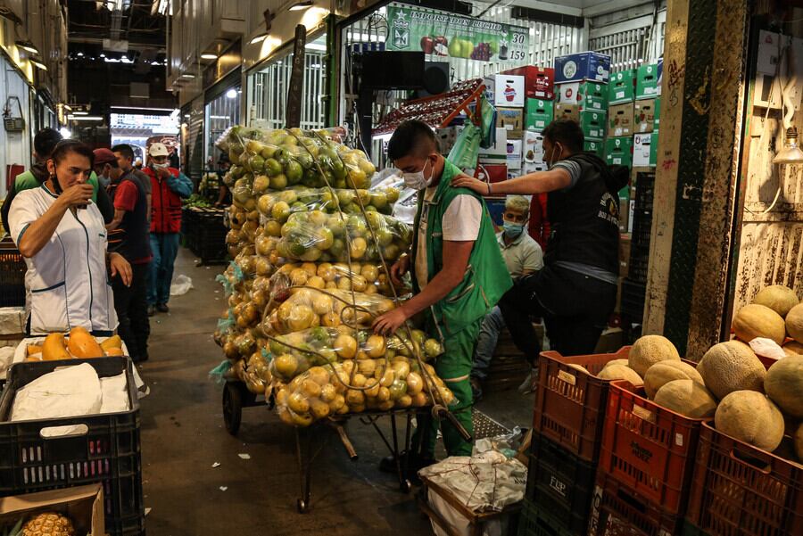 El hurto, el homicidio, la extorsión y el microtráfico son algunas de las problemáticas que mas aquejan a los habitantes de este sector alrededor de la central mayorista y a los empleados que allí trabajan - crédito Colprensa/Camila Díaz