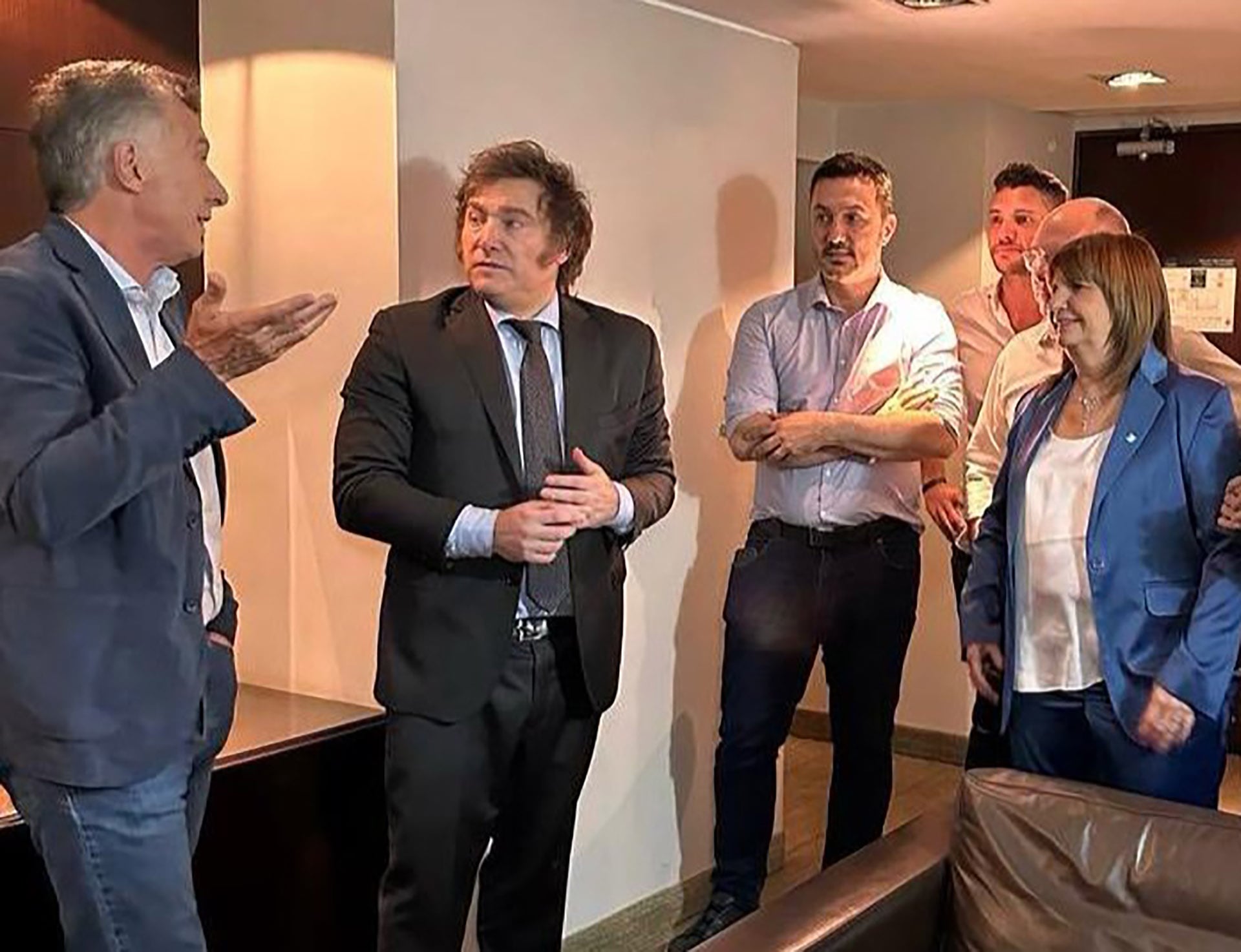 Javier Milei, Mauricio Macri, Patricia Bullrich y otros dirigentes del PRO