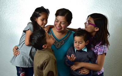 Un vistazo a la creciente presencia de hogares peruanos liderados por mujeres y los desafíos únicos que enfrentan, especialmente aquellas que son madres solteras.
Foto de cortesía.