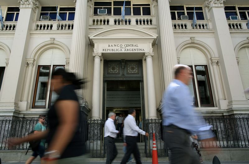 El Banco Central estará a cargo de la reglamentación, la regulación y el control de las billeteras digitales, según el proyecto de Sergio Palazzo (Foto Reuters) 