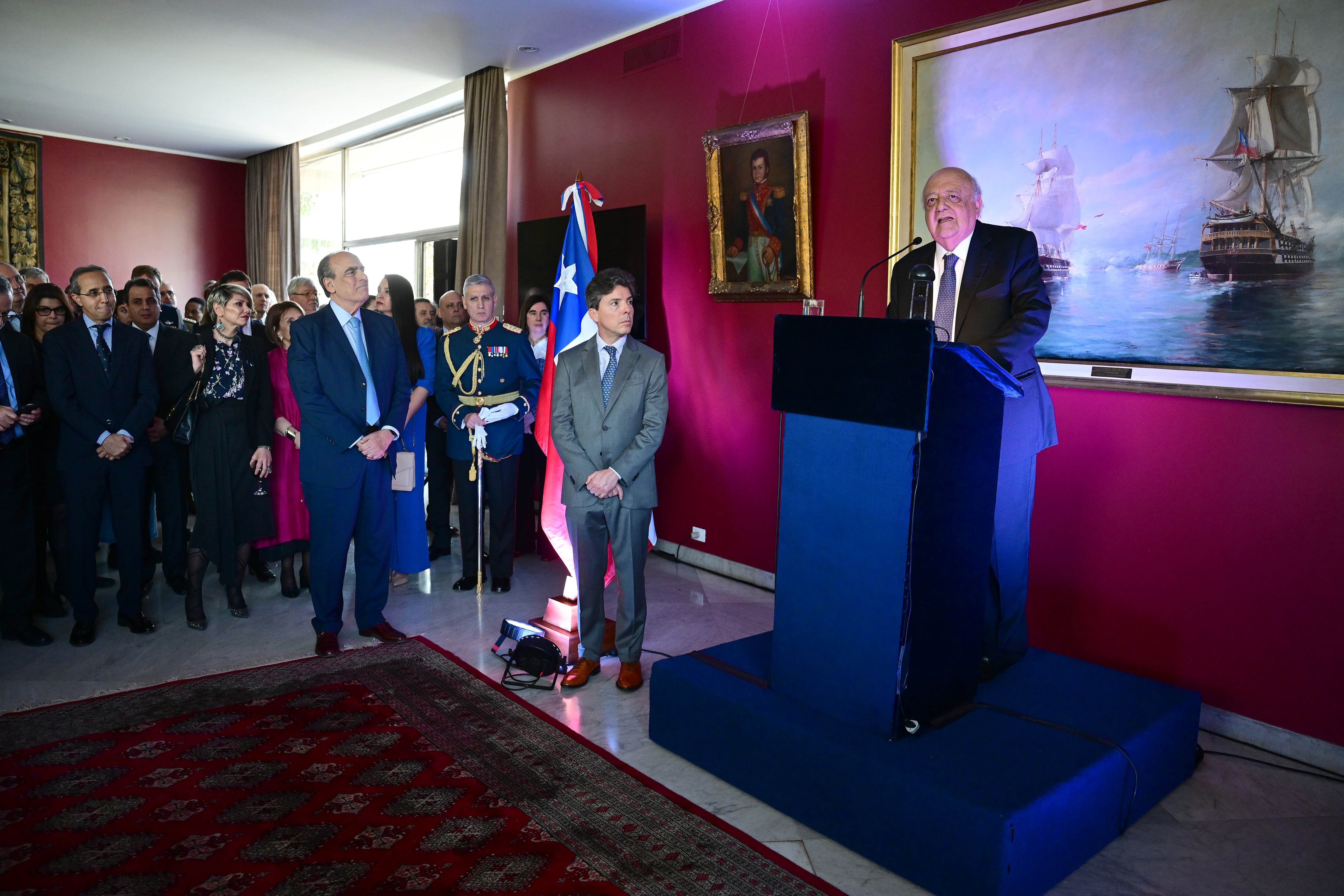 38 fotos: la recepción por la Conmemoración del 214° Aniversario Patrio de la Independencia de Chile