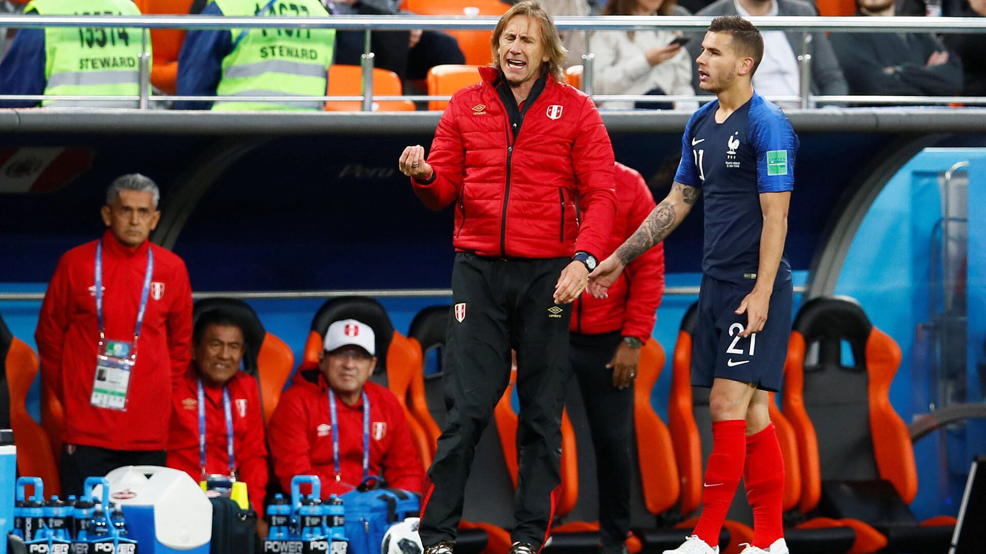 Ricardo Gareca comandó a Perú en el Mundial de Rusia 2018, donde enfrentó a Dinamarca, Francia y Australia. - créditos: REUTERS/Jason Cairnduff