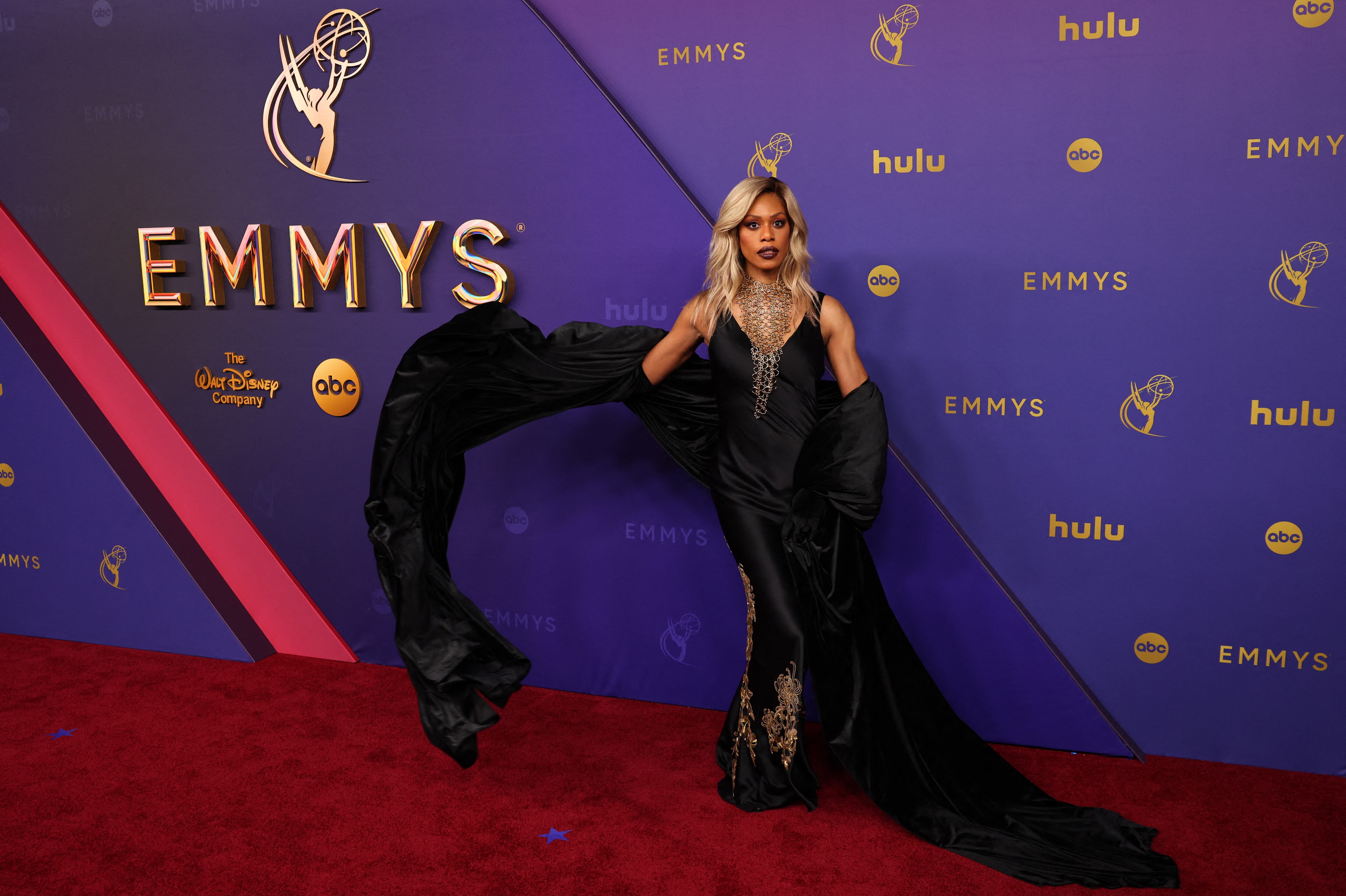 Laverne Cox eligió un look de Alexander McQueen /REUTERS/Mike Blake