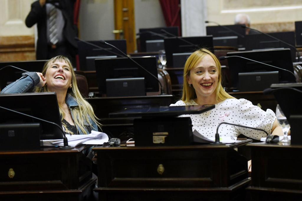 Juliana di tullio y Anabel fernandez sagasti