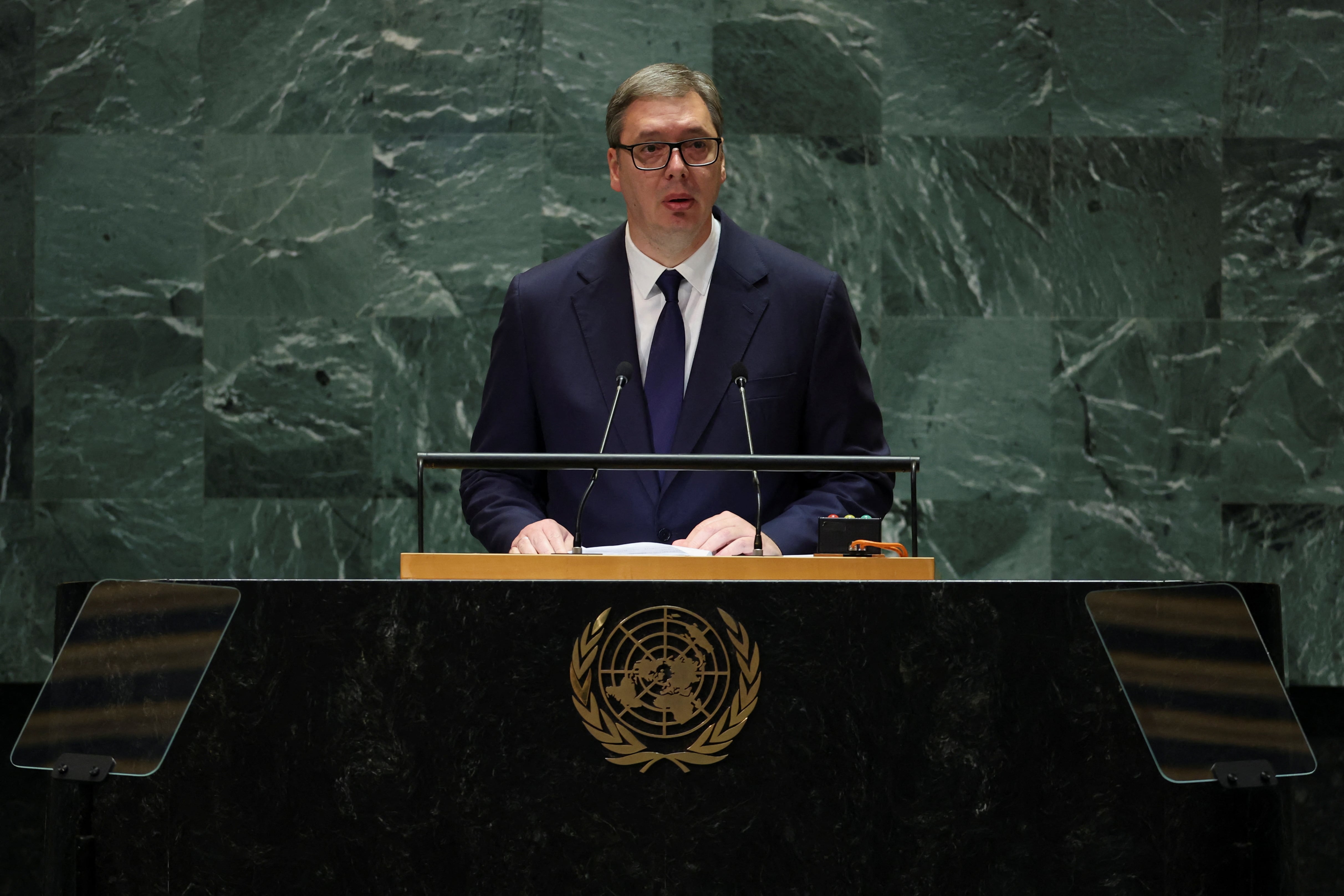 El presidente serbio Aleksandar Vucic en la 79° Asamblea General de la ONU en Nueva York (REUTERS/Mike Segar)