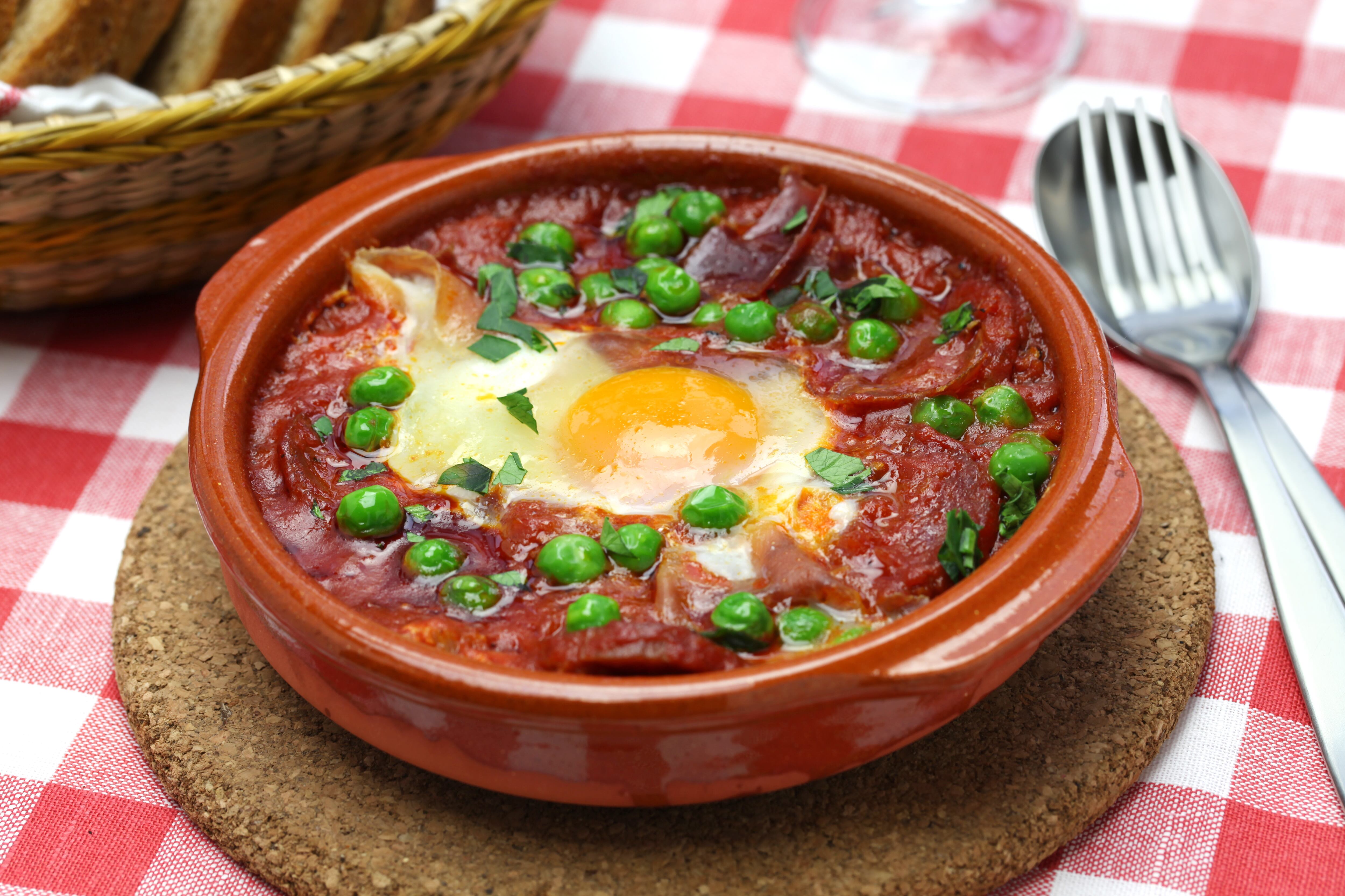 Huevos a la flamenca, una receta saludable y deliciosa típica de la gastronomía andaluza