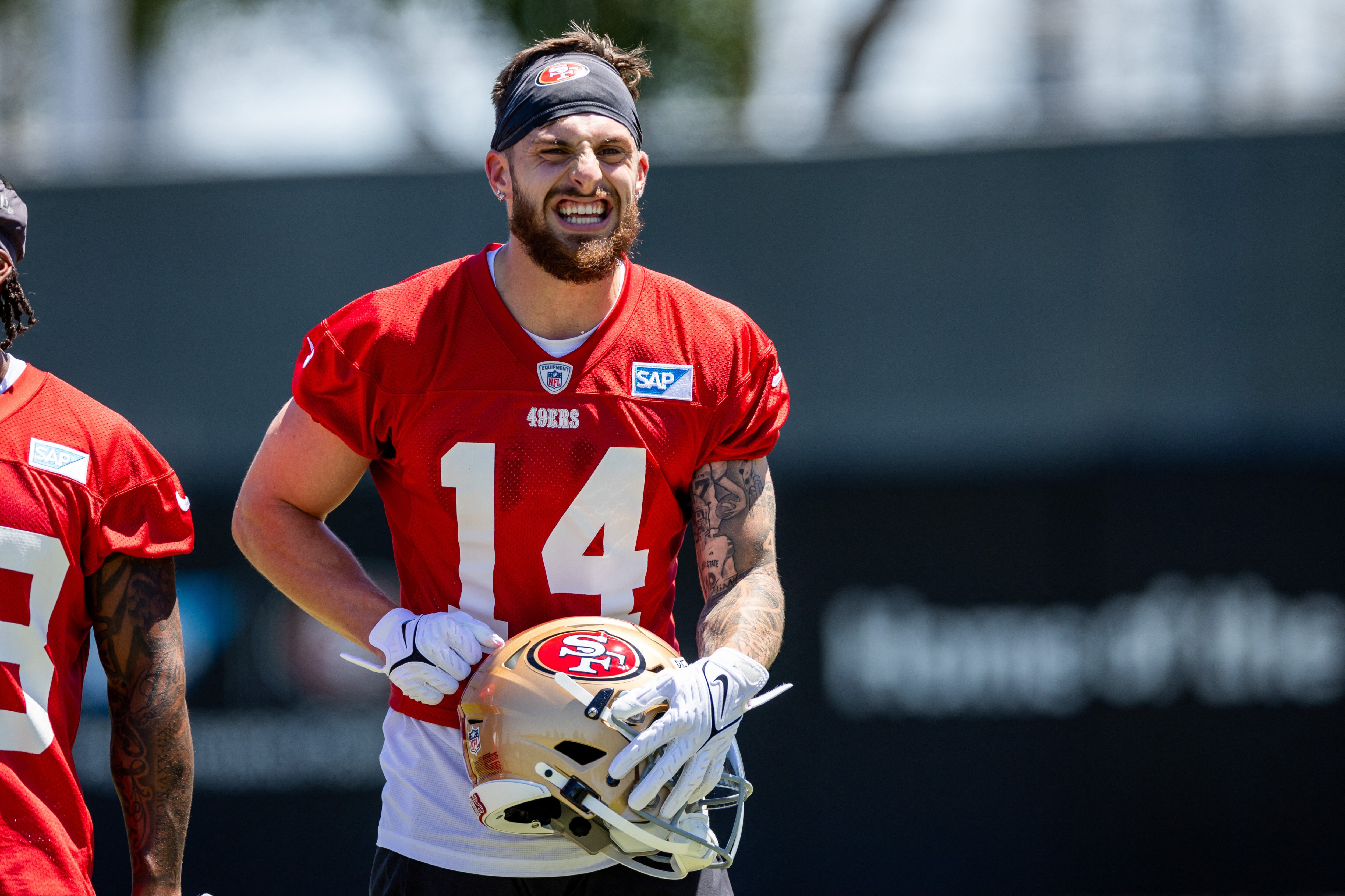 El novato de los 49ers Ricky Pearsall recibió un disparo durante un intento de robo en San Francisco (Robert Kupbens-USA TODAY Sports)