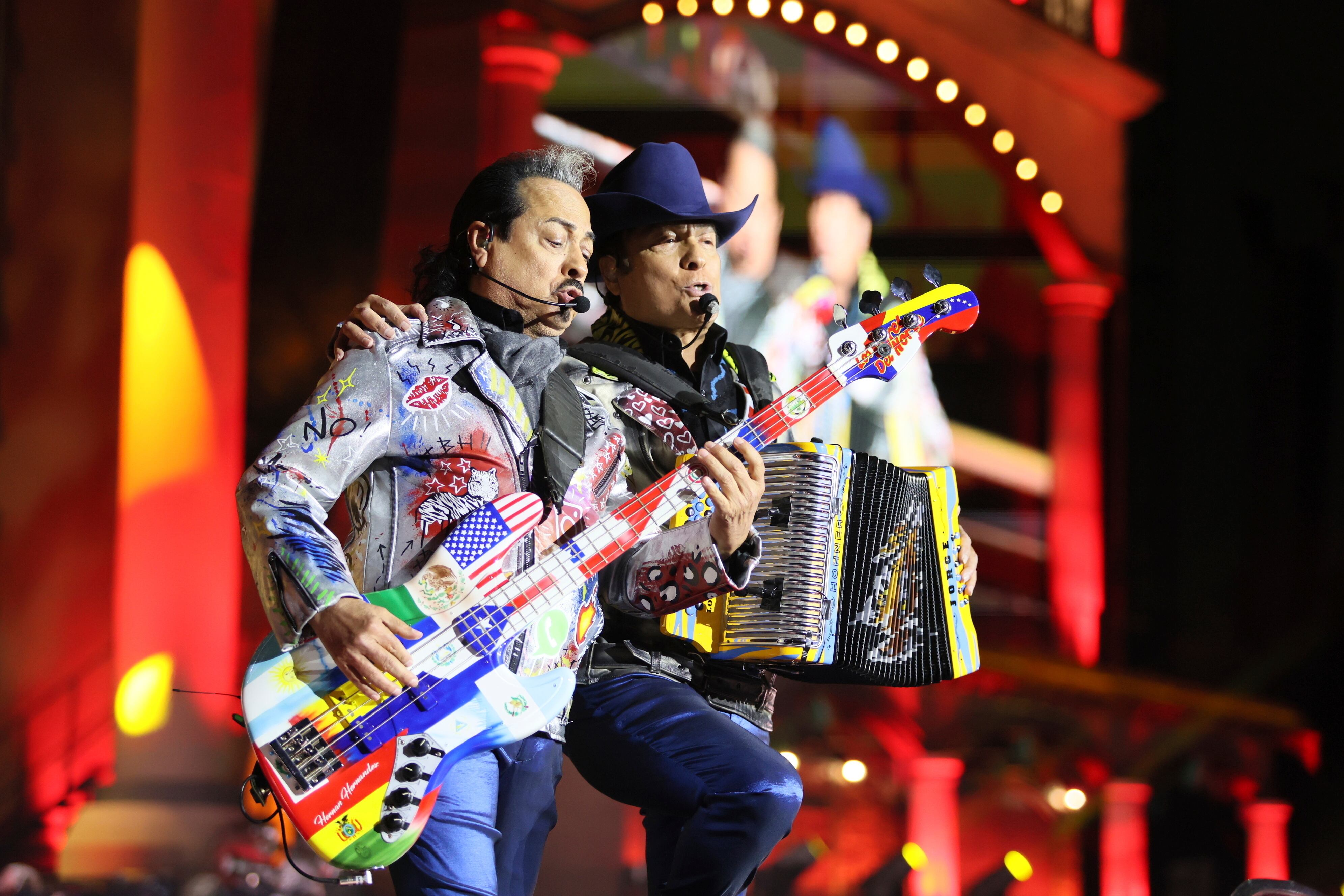 Los Tigres Del Norte también están nominados 
 (Foto AP/Ginnette Riquelme)