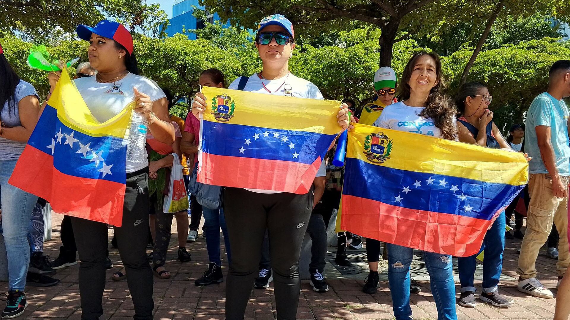 Los venezolanos protestan en las calles del país