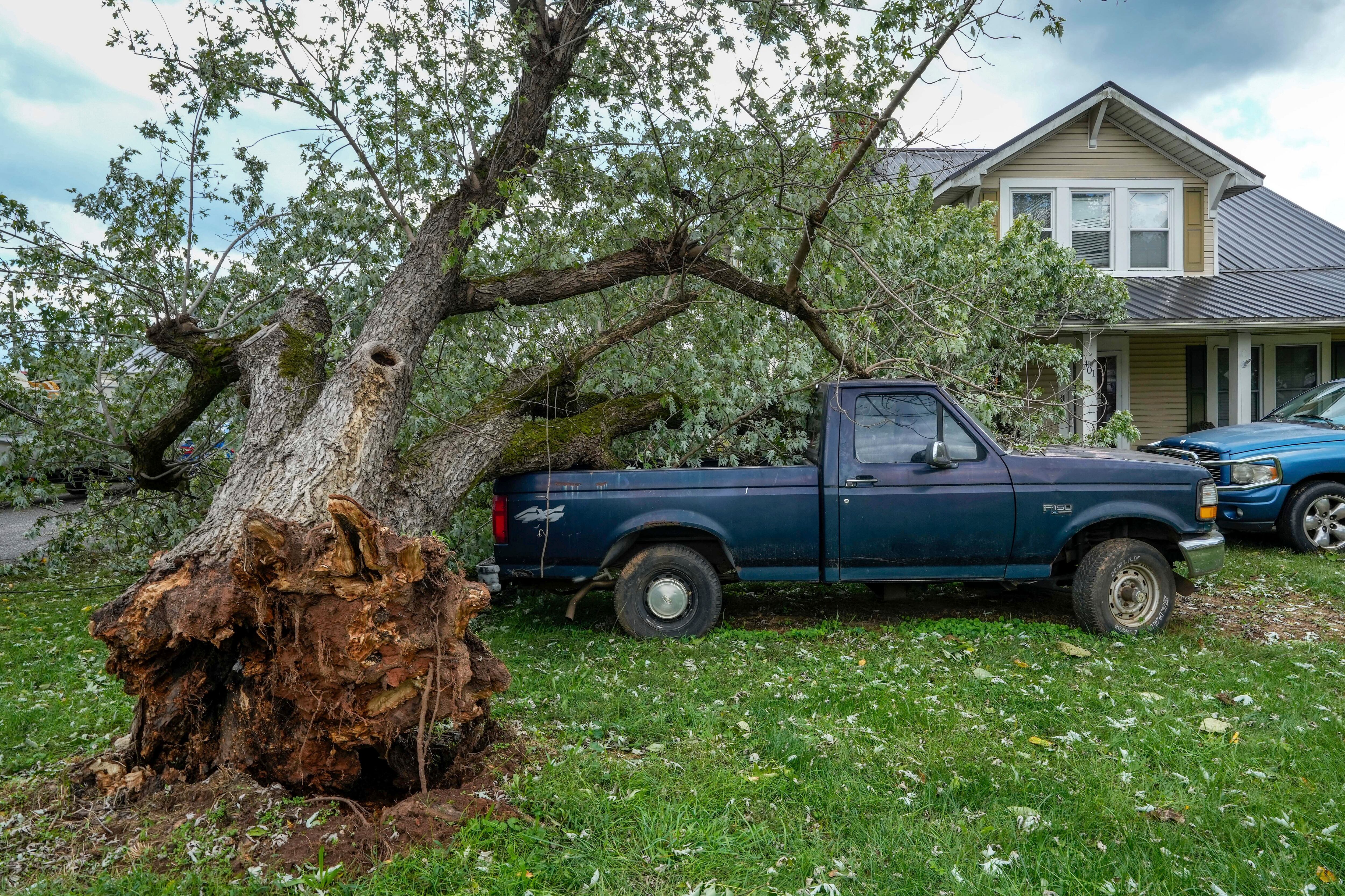 En 2024, las tormentas en Estados Unidos provocan pérdidas superiores a los 25,000 millones de dólares. (AP Foto/Kathy Kmonicek)