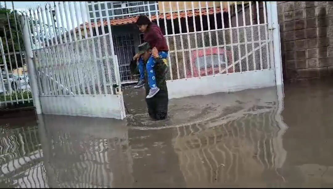 Edomex, Chicoloapan, lluvias