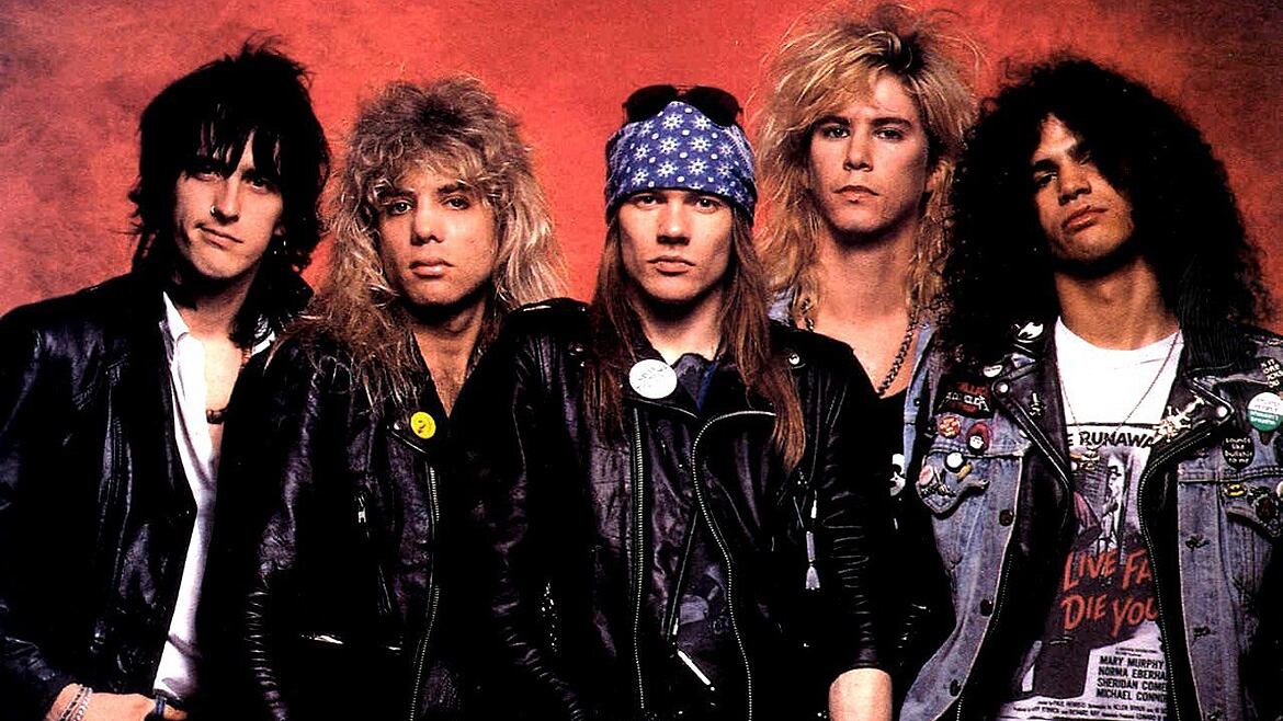 El ex baterista de los Guns N’Roses reveló que dos de sus compañeros lo iniciaron en la heroína