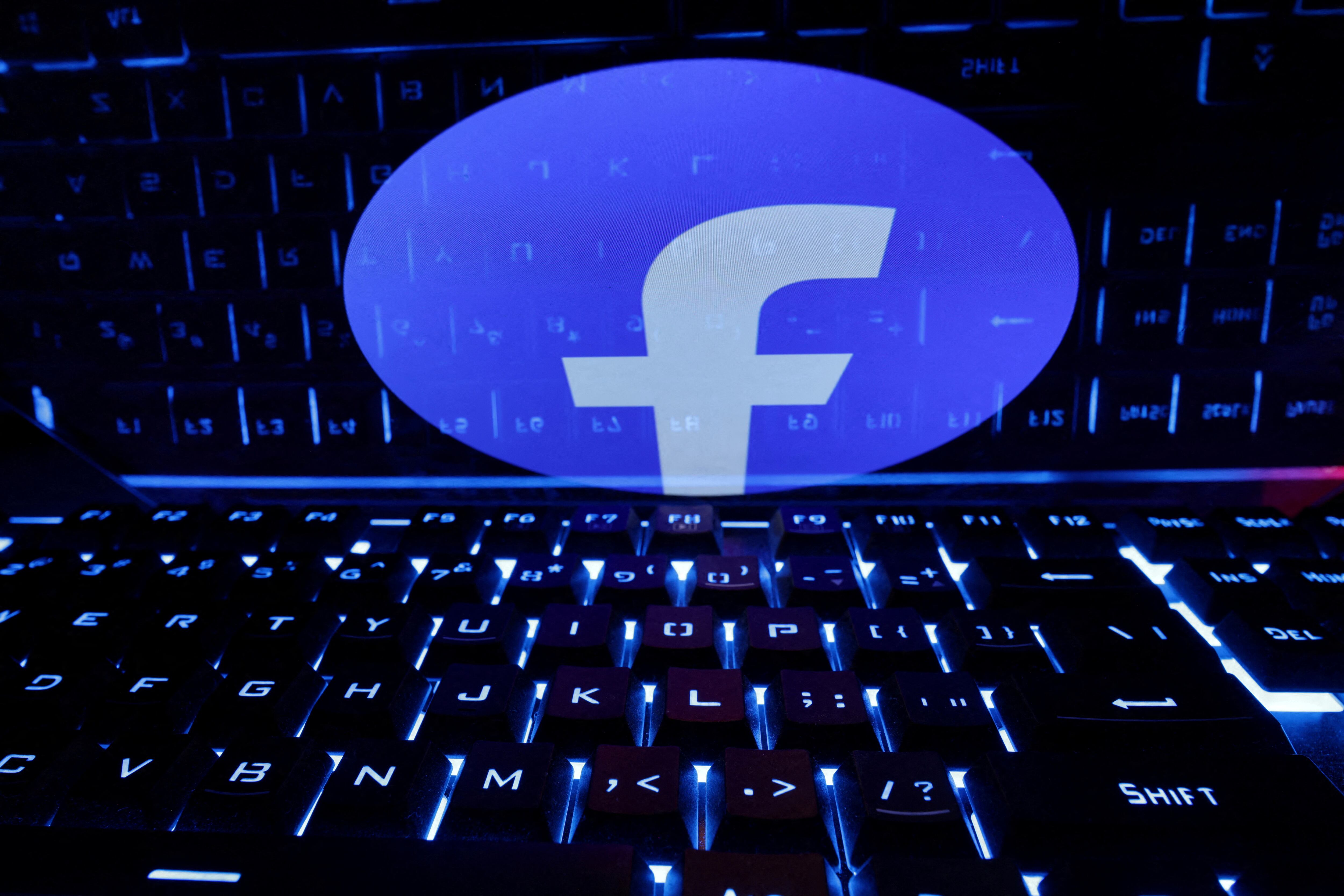 Facebook cuenta con más de 2.900 millones de usuarios registrados. (Foto: REUTERS/Dado Ruvic/Illustration/File Photo)