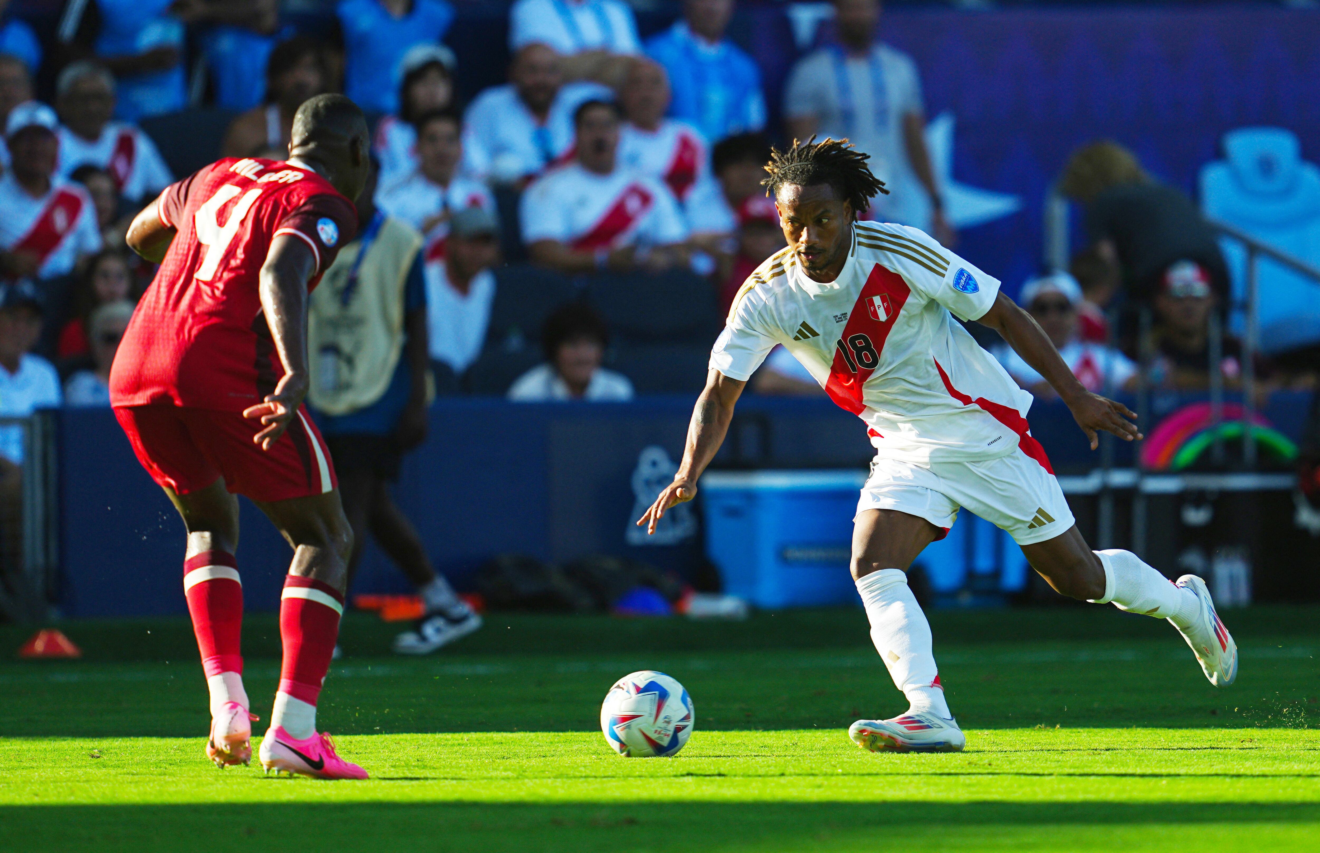 André Carrillo solo jugó ante Canadá en la Copa América 2024, completando 11 minutos. - créditos: Jay Biggerstaff-USA TODAY Sports