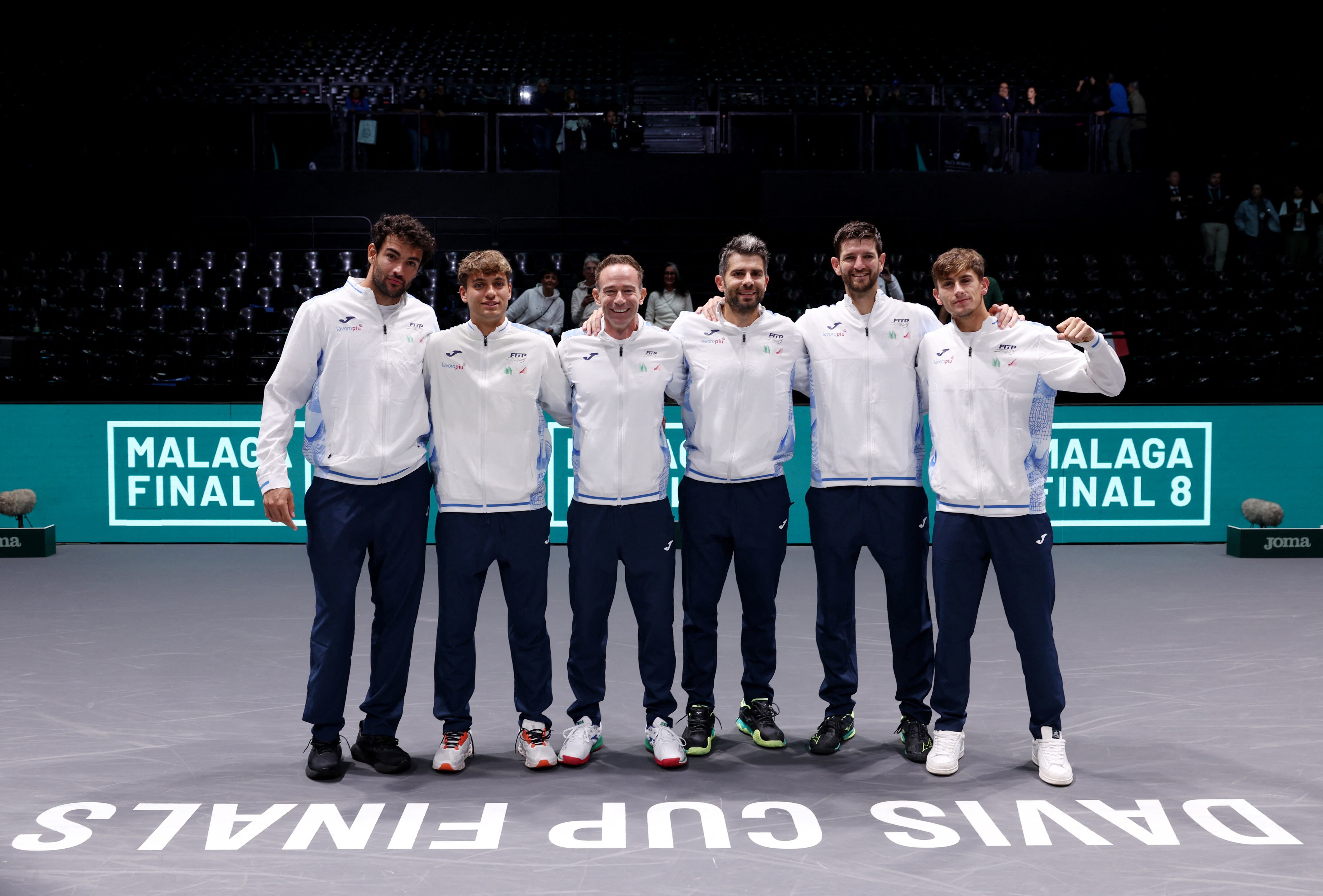 El equipo de Copa Davis de Italia clasificó este domingo al Final 8 de Málaga. REUTERS/Claudia Greco